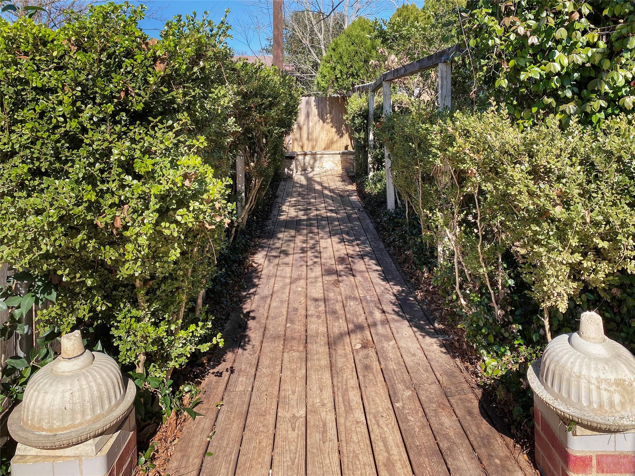 5502 Honey Dew Ter, Austin, TX 78749