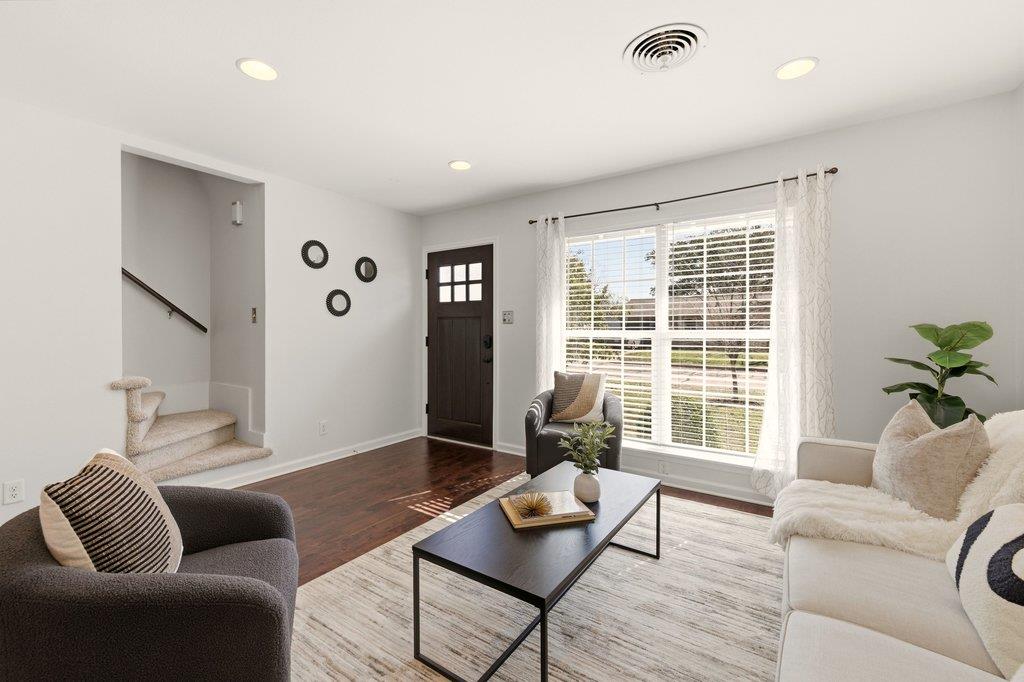 8100 Stillwood Ln, Austin, TX 78757