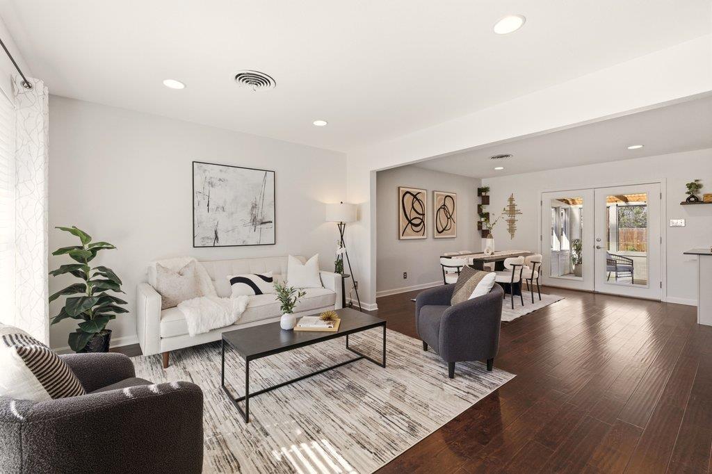 8100 Stillwood Ln, Austin, TX 78757