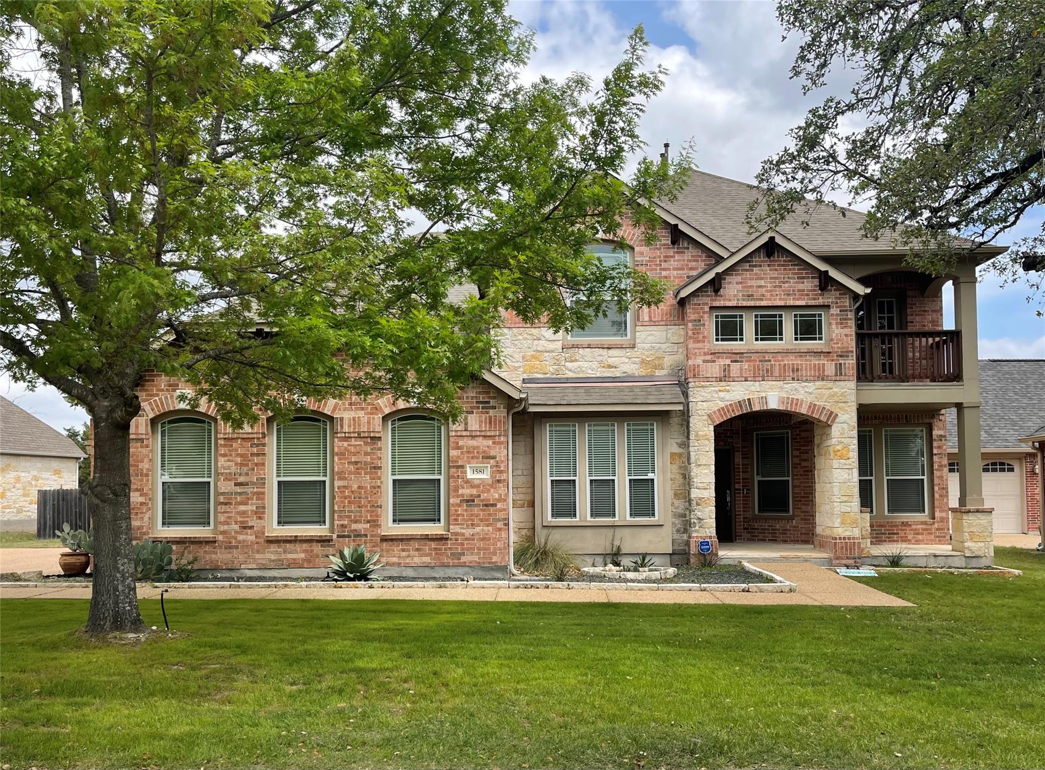 1581 Grassy Field Rd, Austin, TX 78737