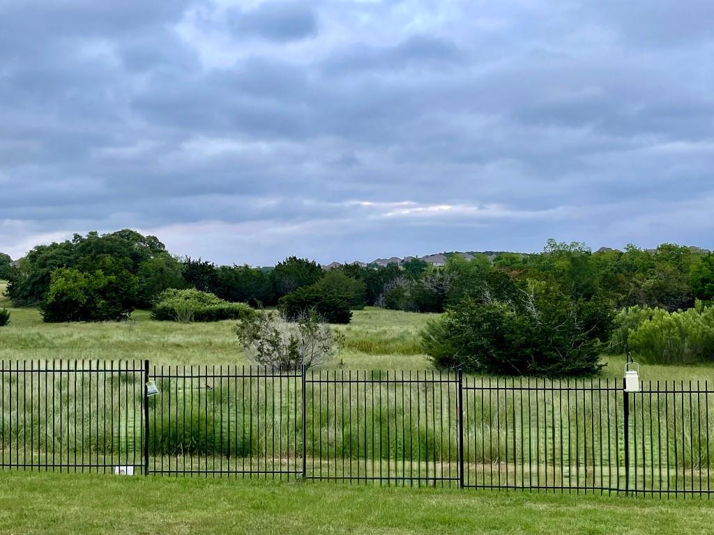 1581 Grassy Field Rd, Austin, TX 78737