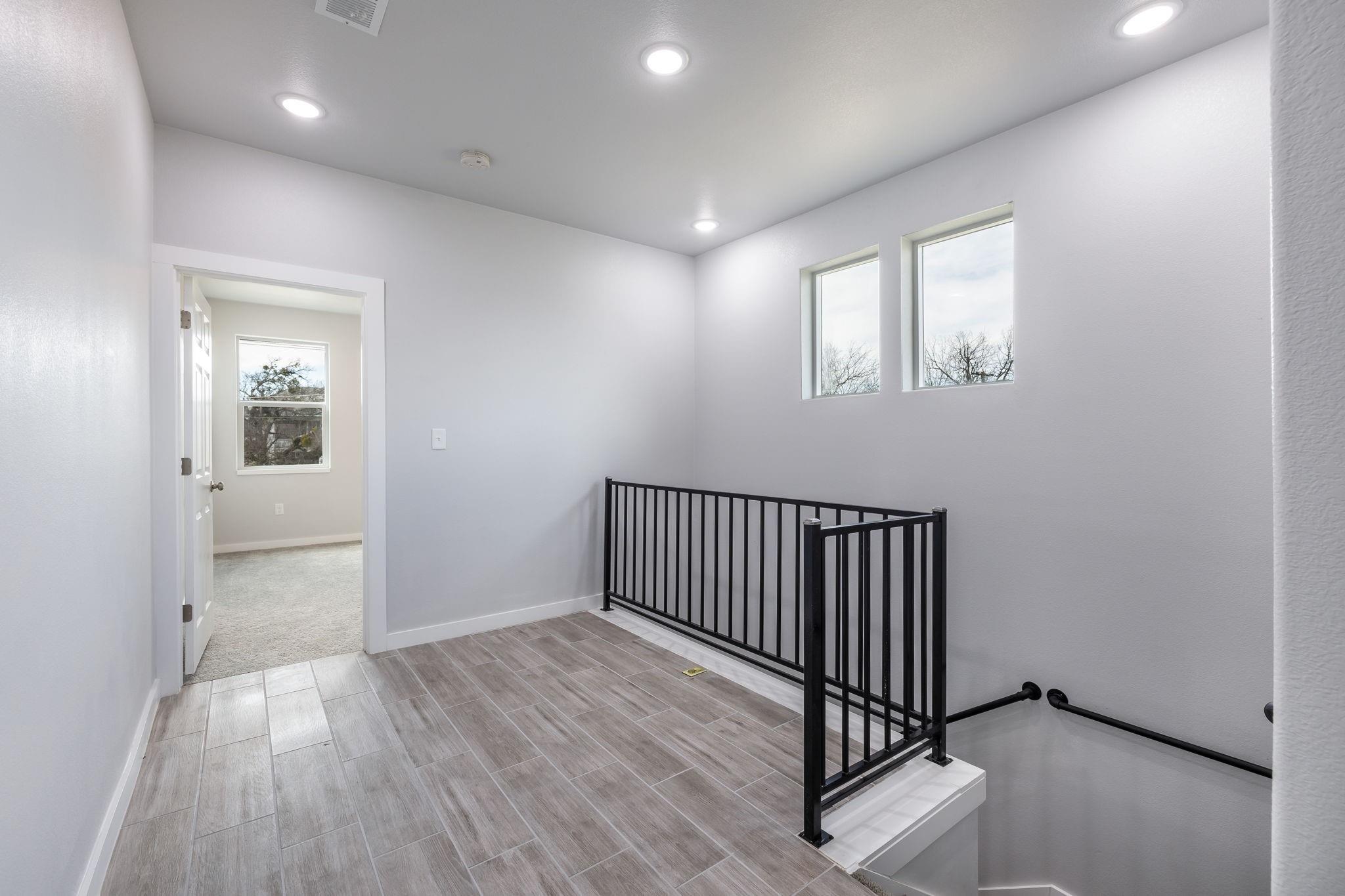 600 Kimbro #B St, Taylor, TX 76574