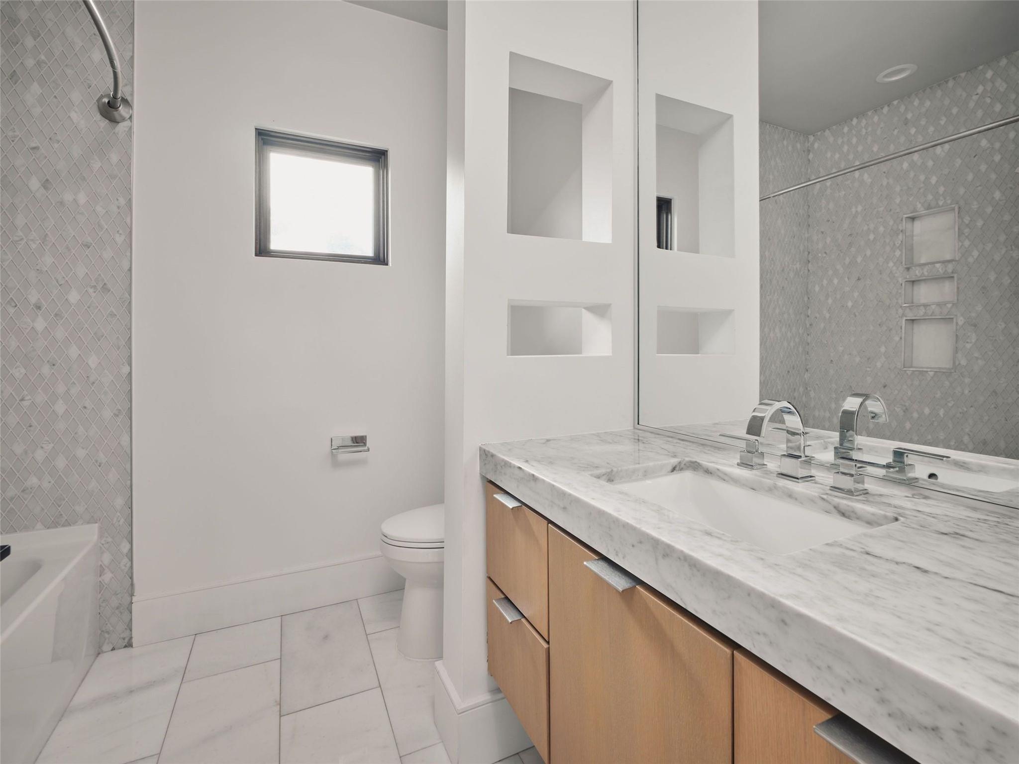 13 Niles Rd, Austin, TX 78703