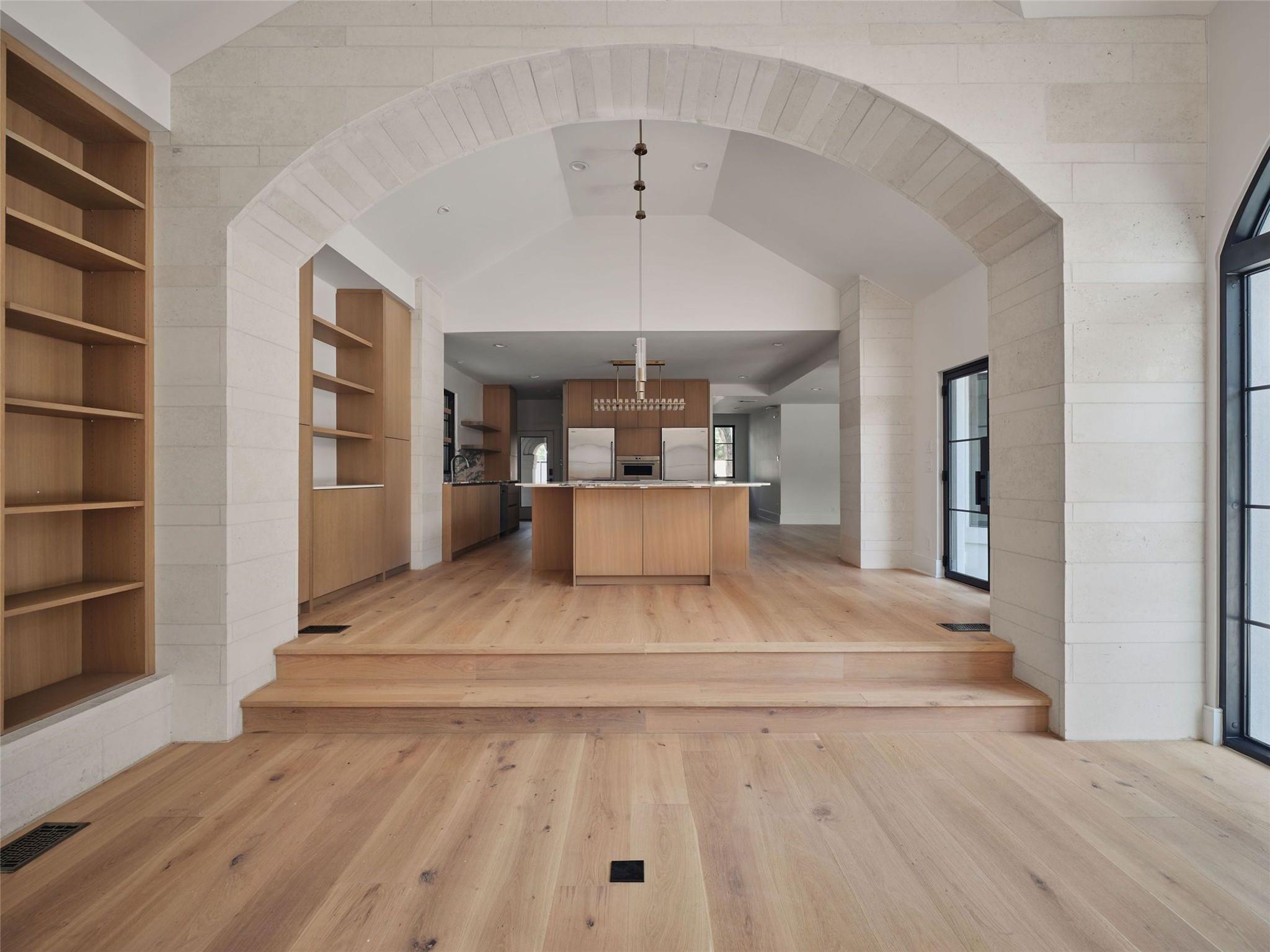 13 Niles Rd, Austin, TX 78703