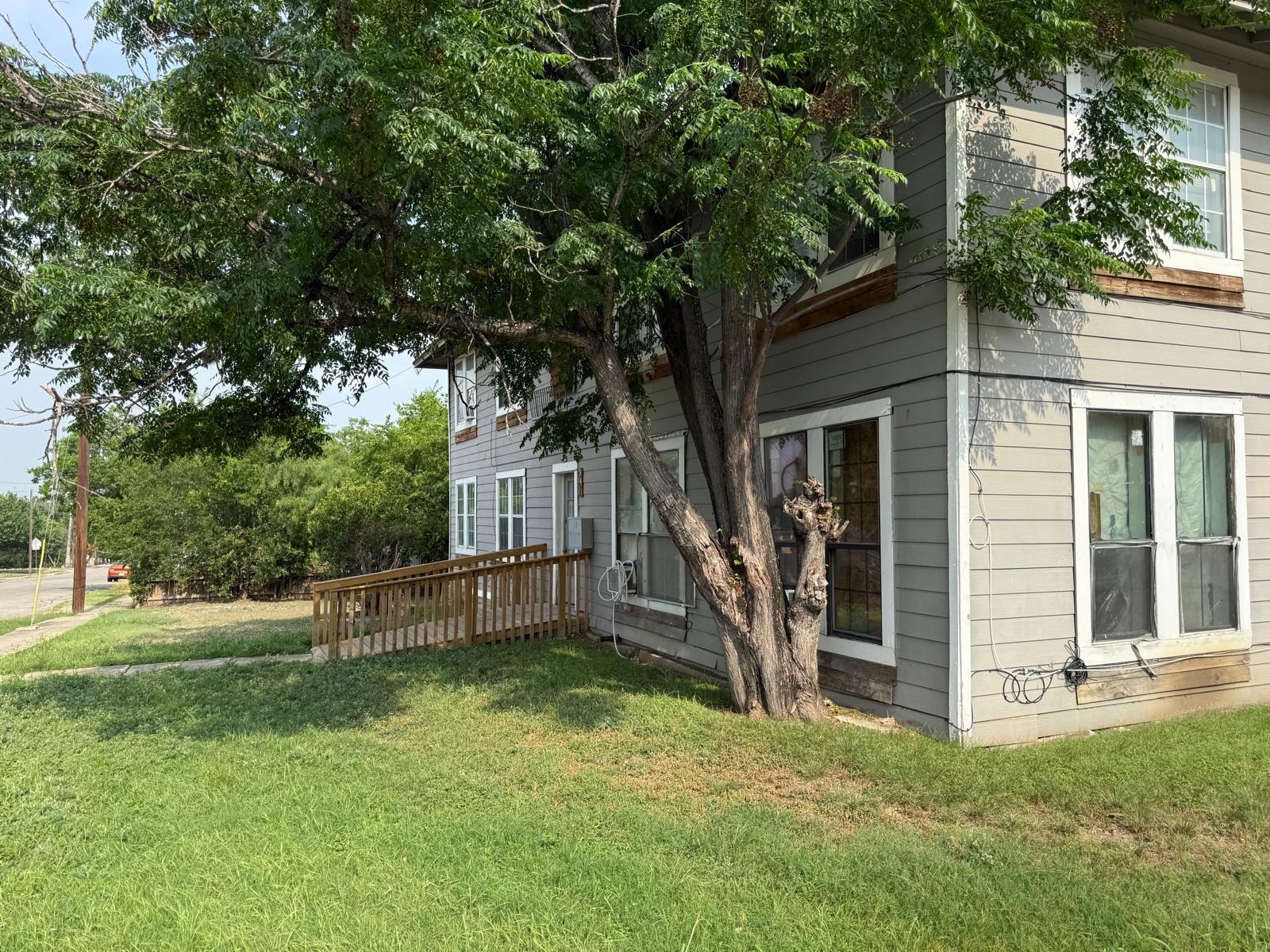 541 Hammond Ave # 4, San Antonio, TX 78210