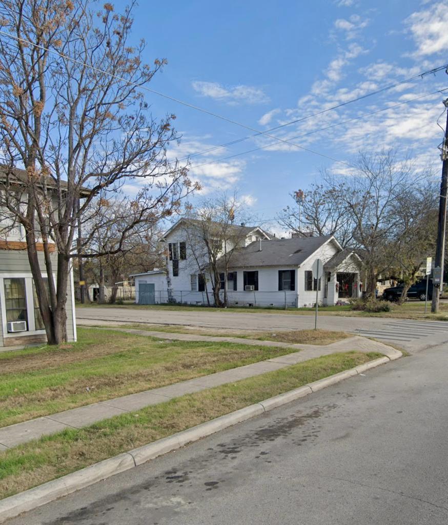 541 Hammond Ave # 4, San Antonio, TX 78210