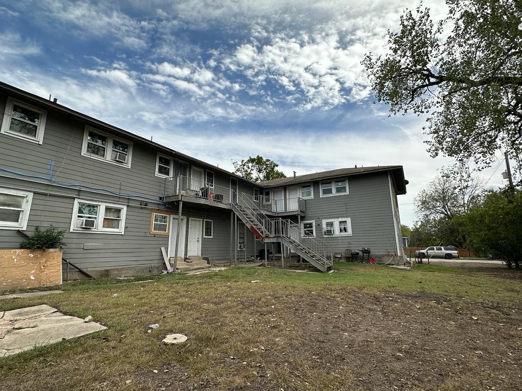 541 Hammond Ave # 4, San Antonio, TX 78210