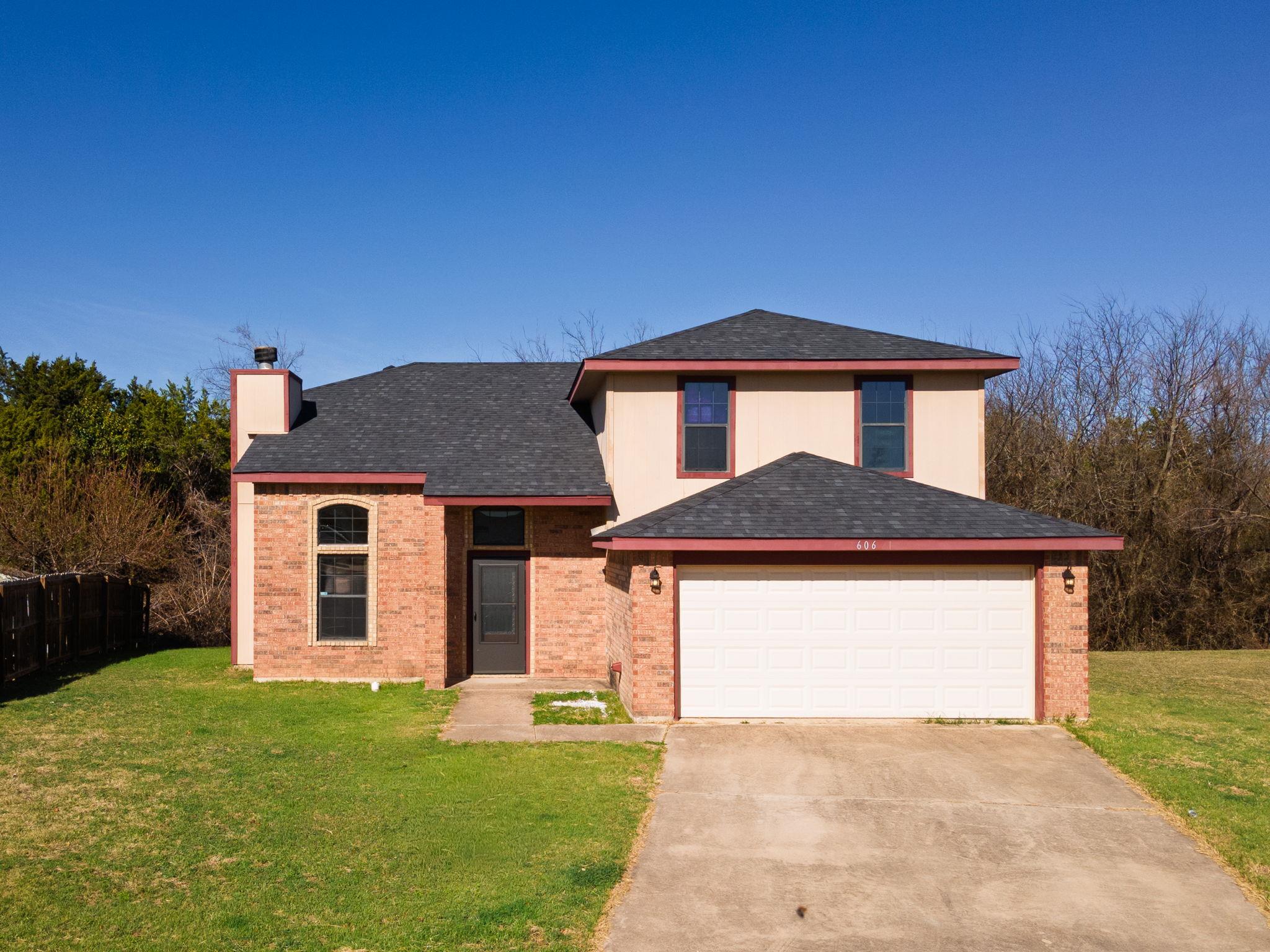 606 Redbud Dr, Copperas Cove, TX 76522