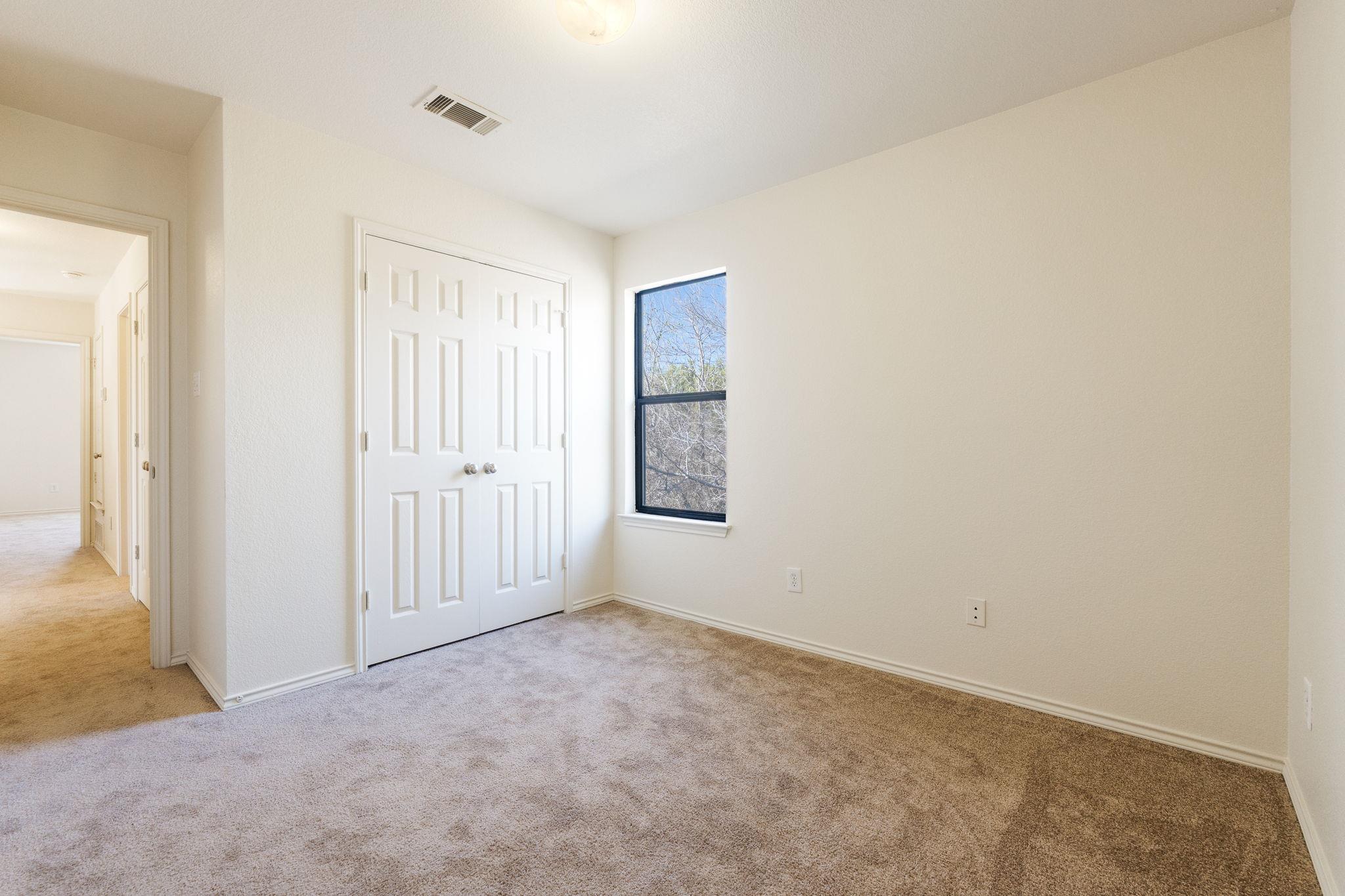 606 Redbud Dr, Copperas Cove, TX 76522