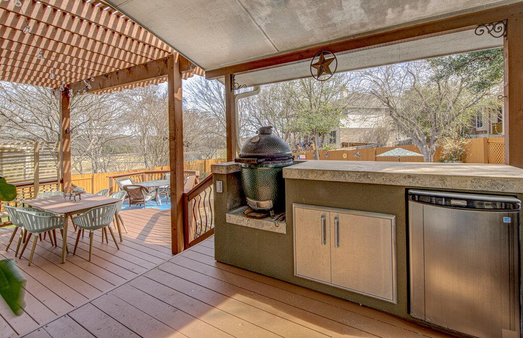 208 Kettleman Ln N, Austin, TX 78717