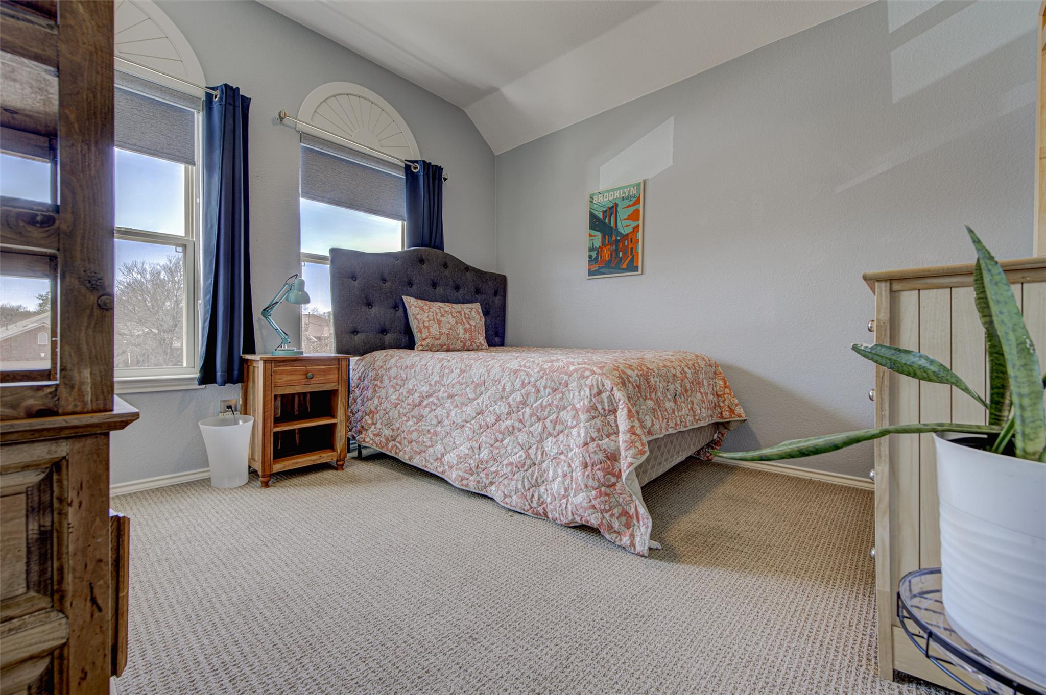 208 Kettleman Ln N, Austin, TX 78717