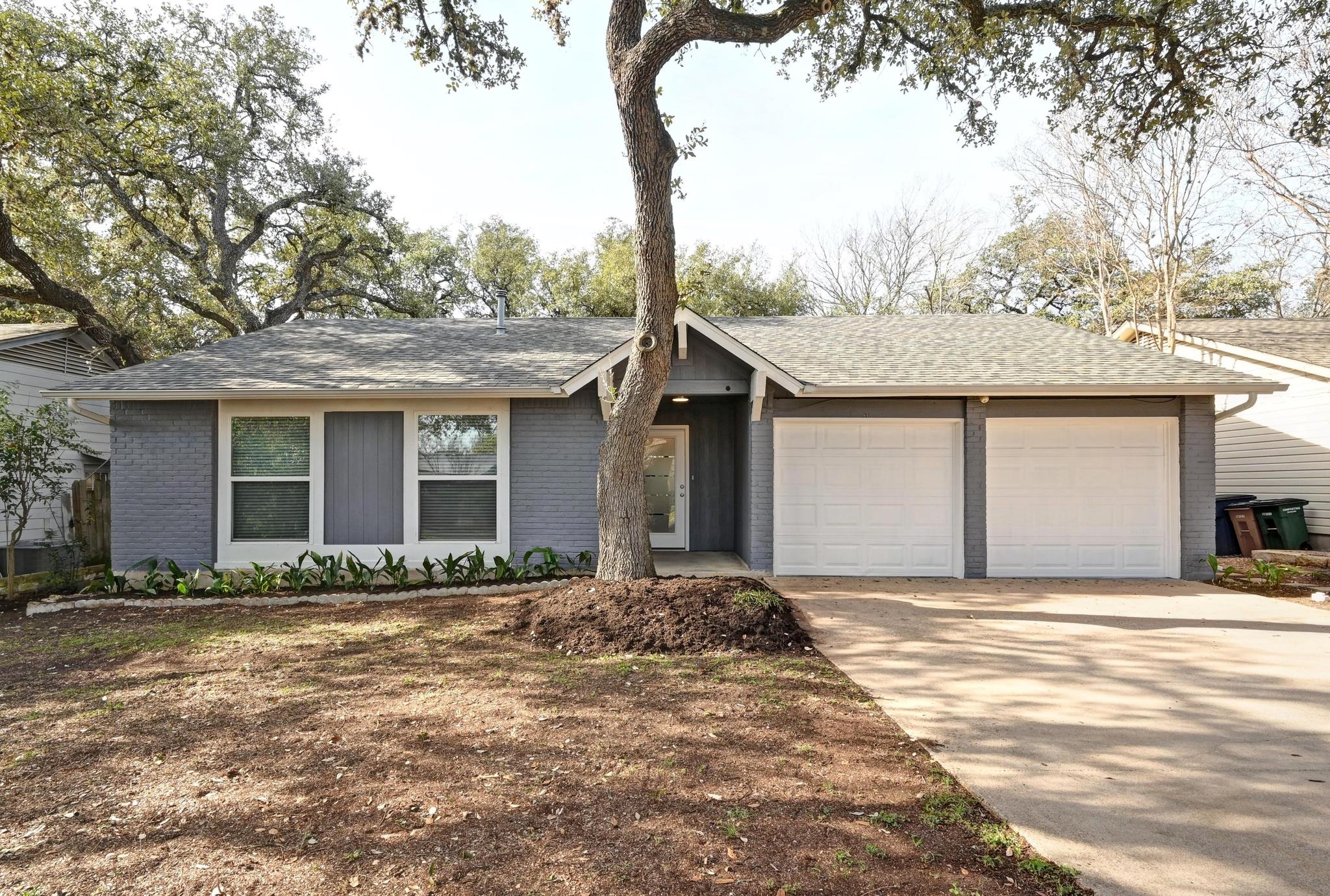 915 Bodark Ln, Austin, TX 78745