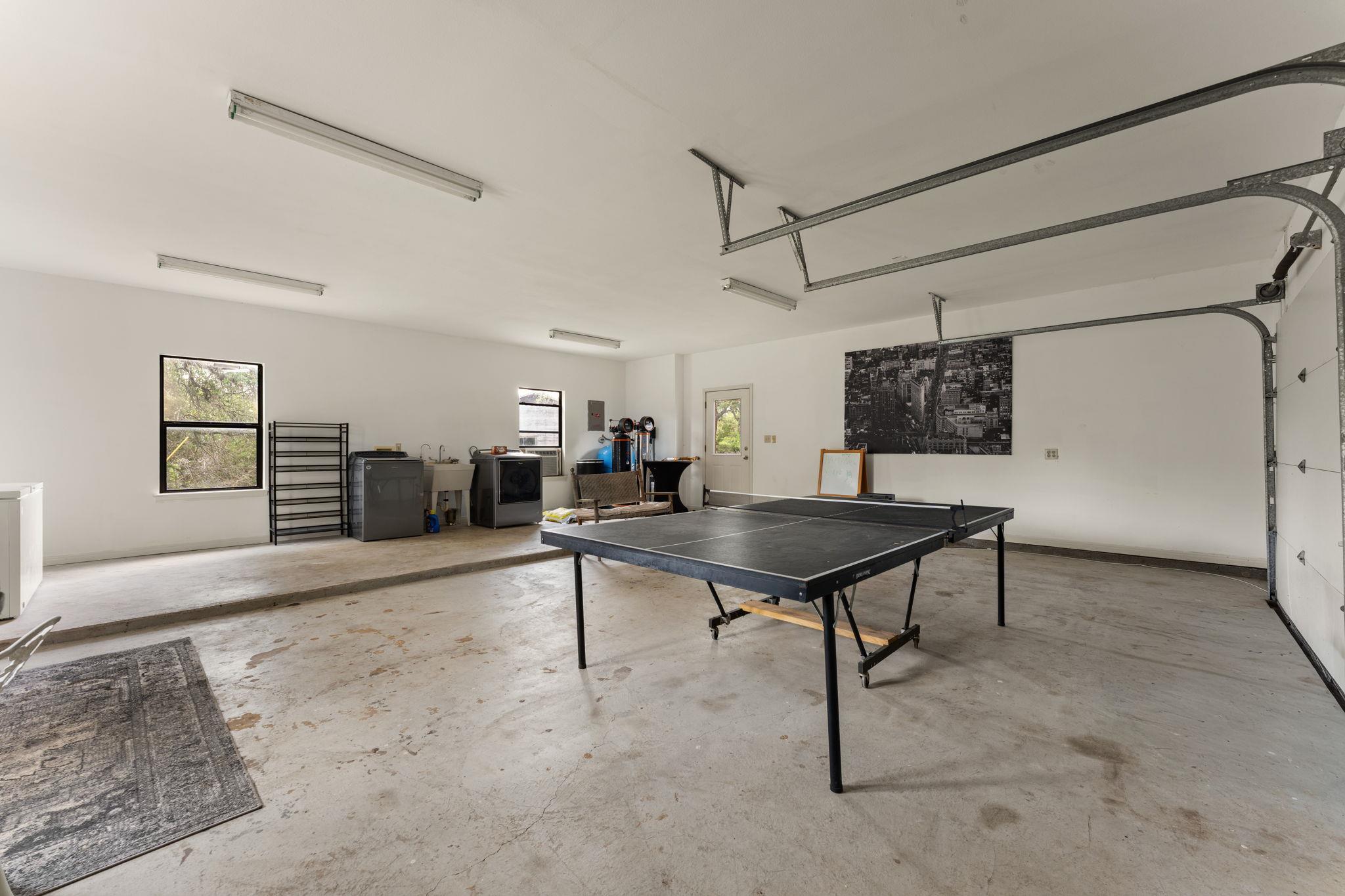 3409 Gatlin Creek Rd, Dripping Springs, TX 78620