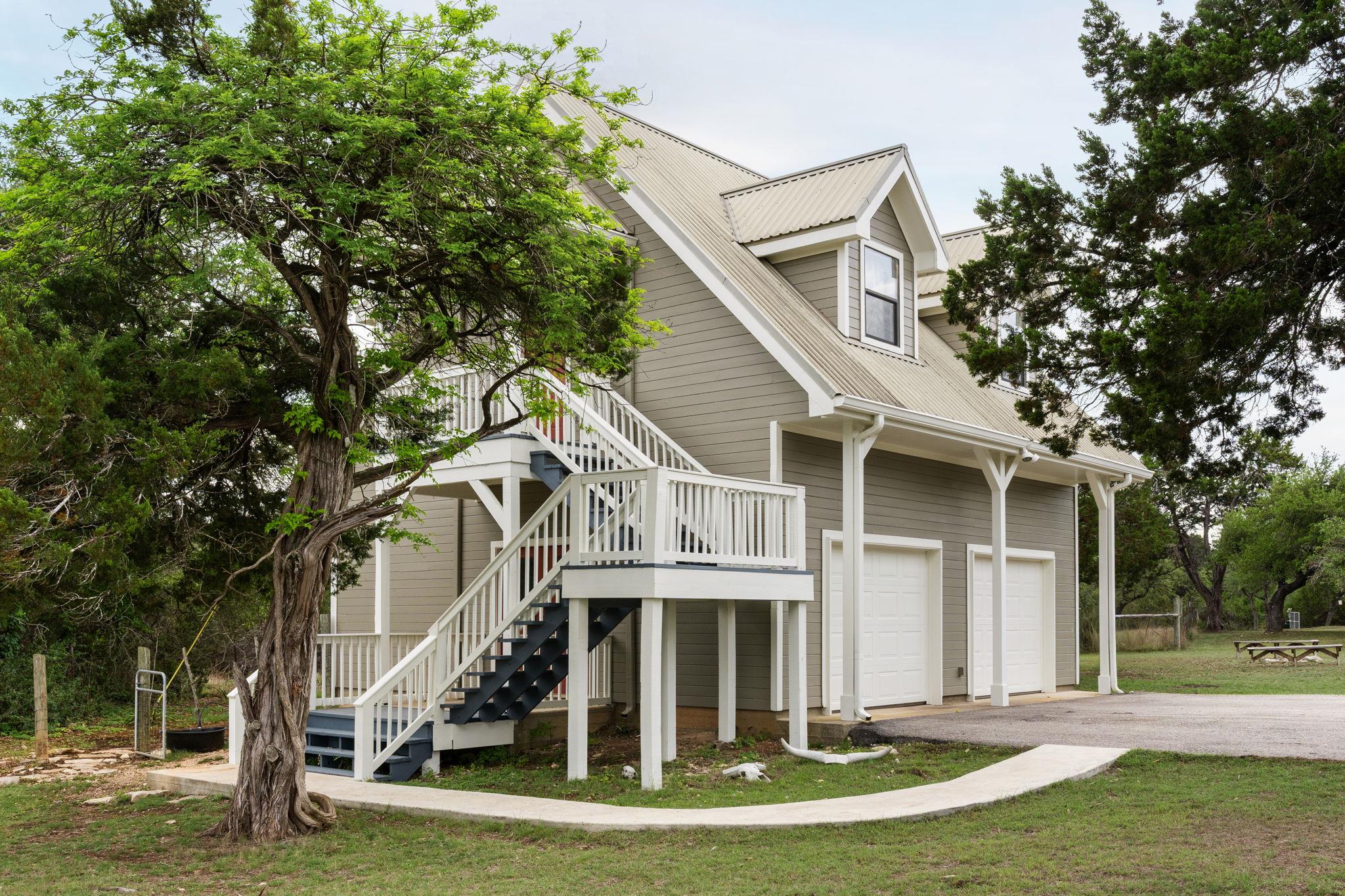 3409 Gatlin Creek Rd, Dripping Springs, TX 78620