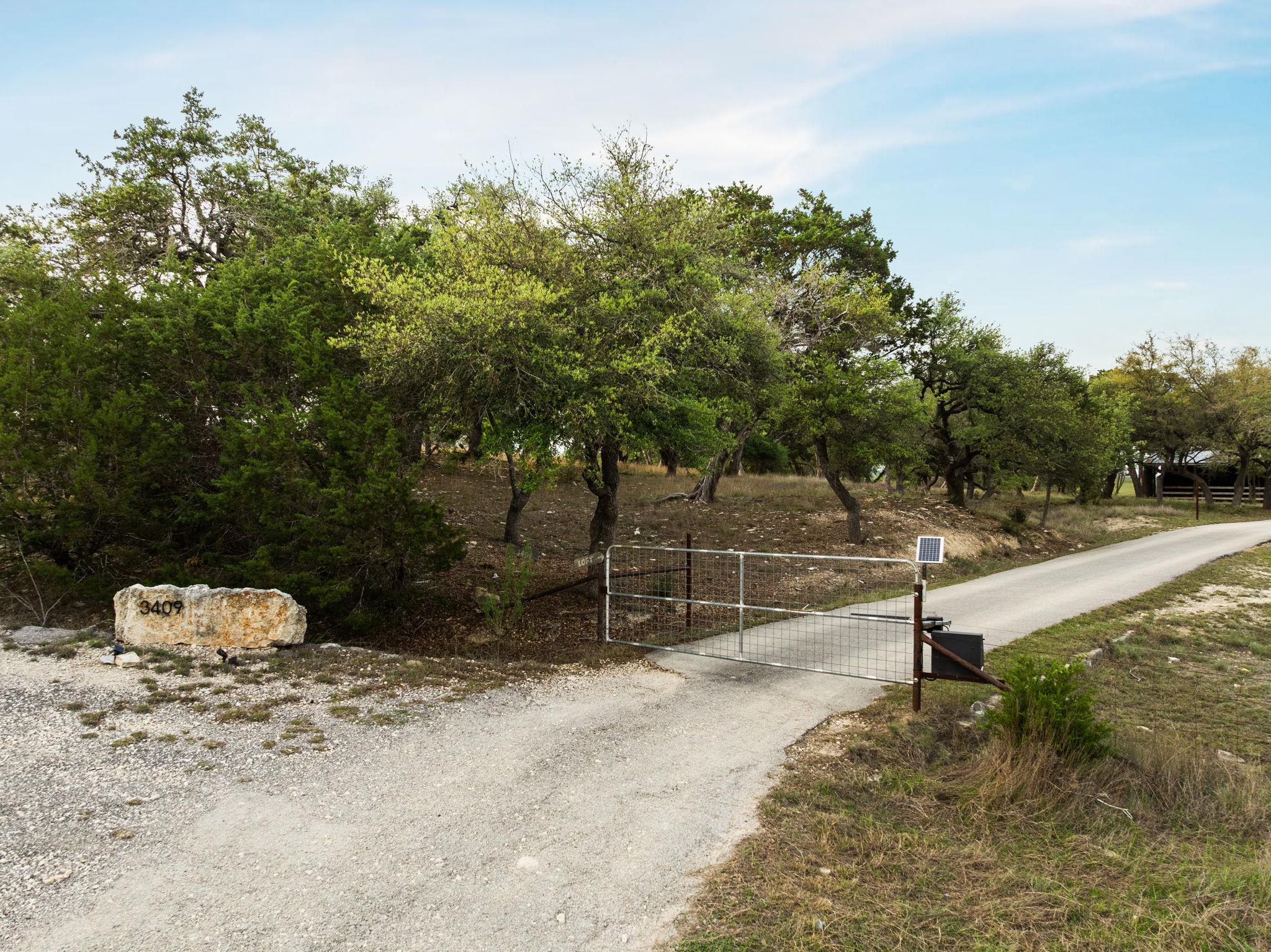3409 Gatlin Creek Rd, Dripping Springs, TX 78620