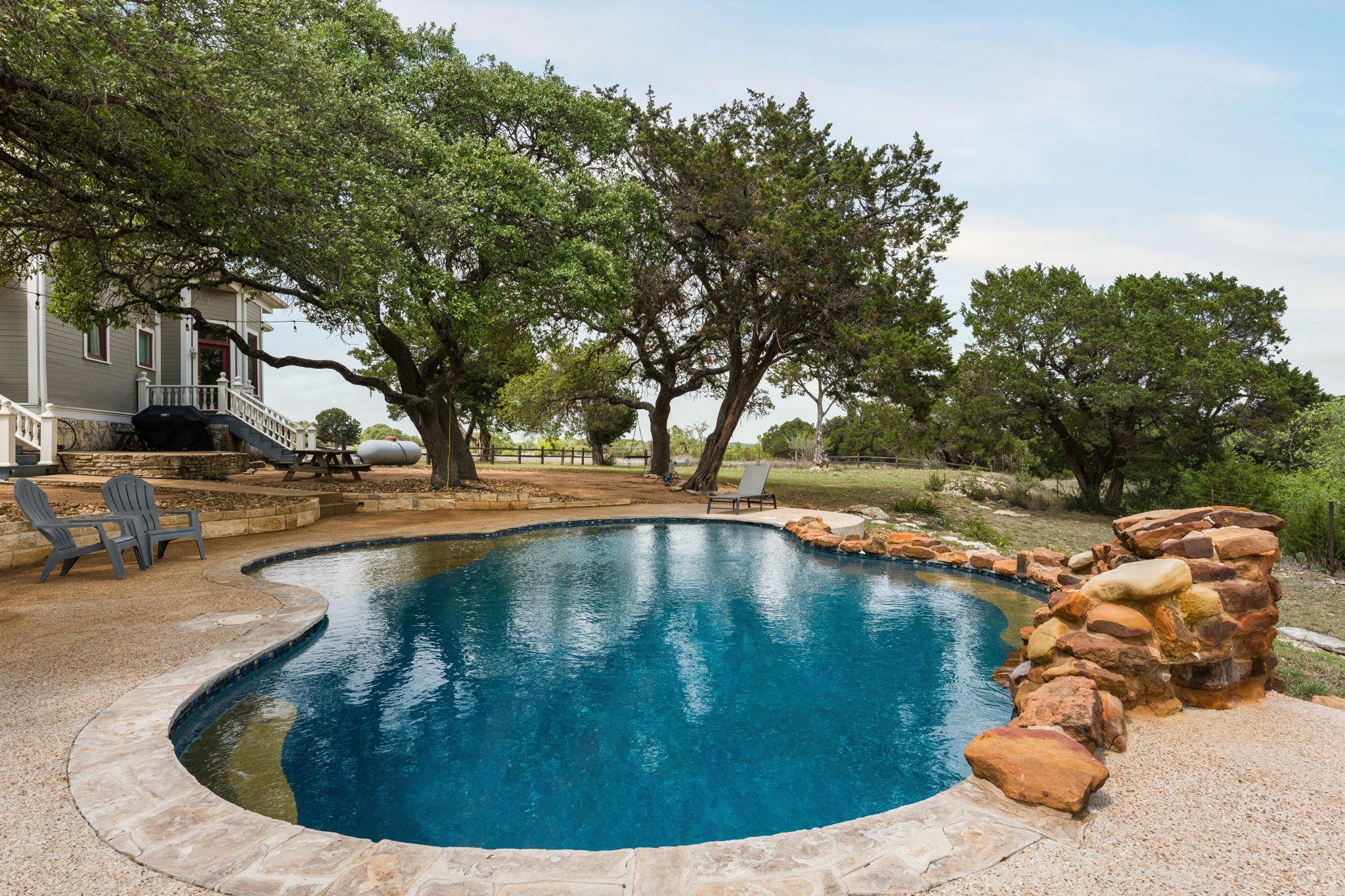 3409 Gatlin Creek Rd, Dripping Springs, TX 78620