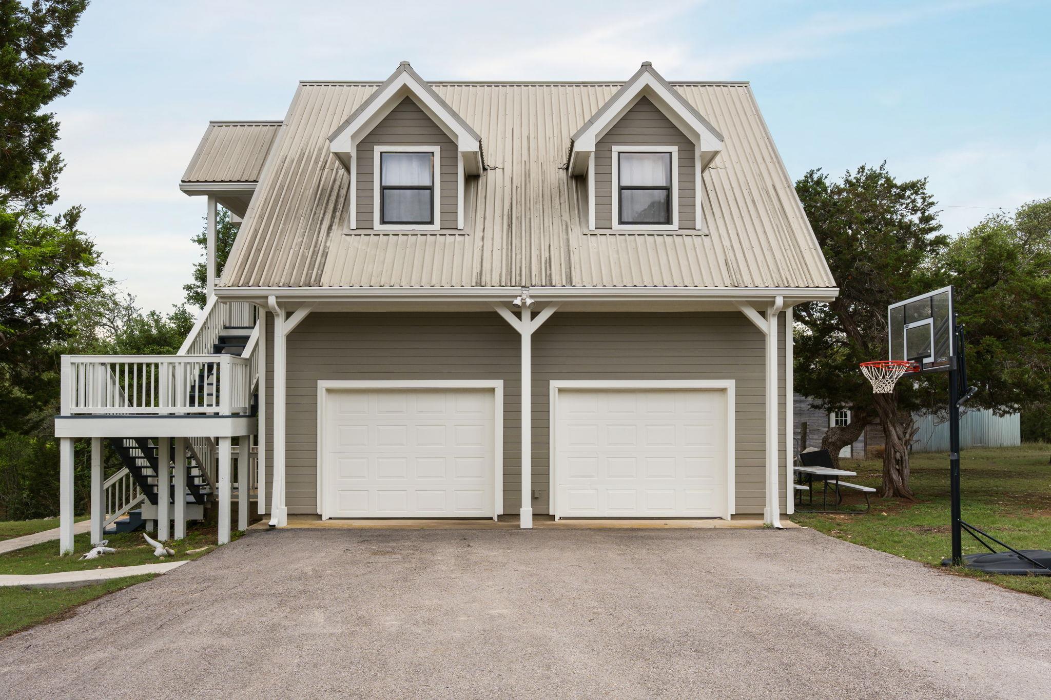 3409 Gatlin Creek Rd, Dripping Springs, TX 78620