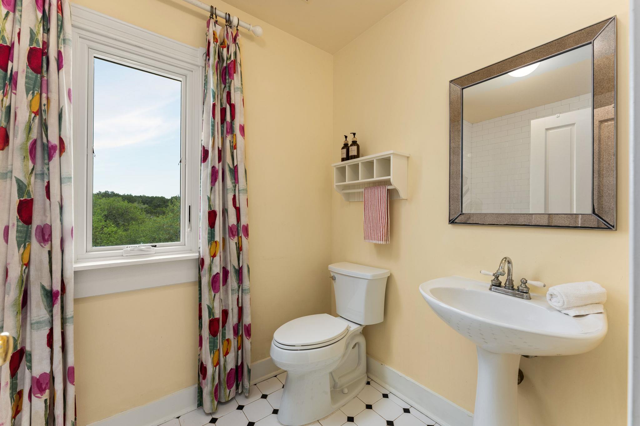 3409 Gatlin Creek Rd, Dripping Springs, TX 78620