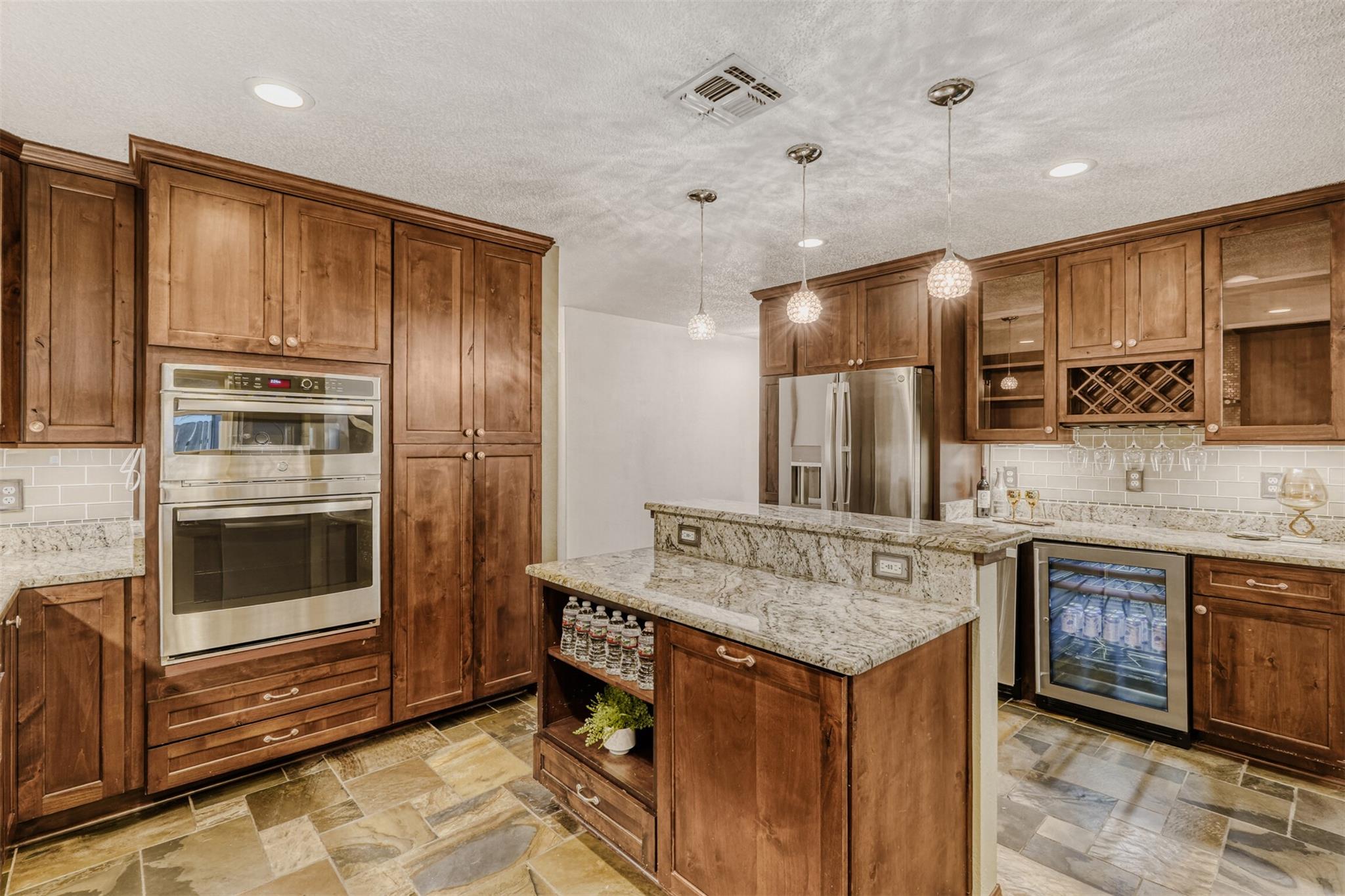 9021 Texas Sun Dr, Austin, TX 78748