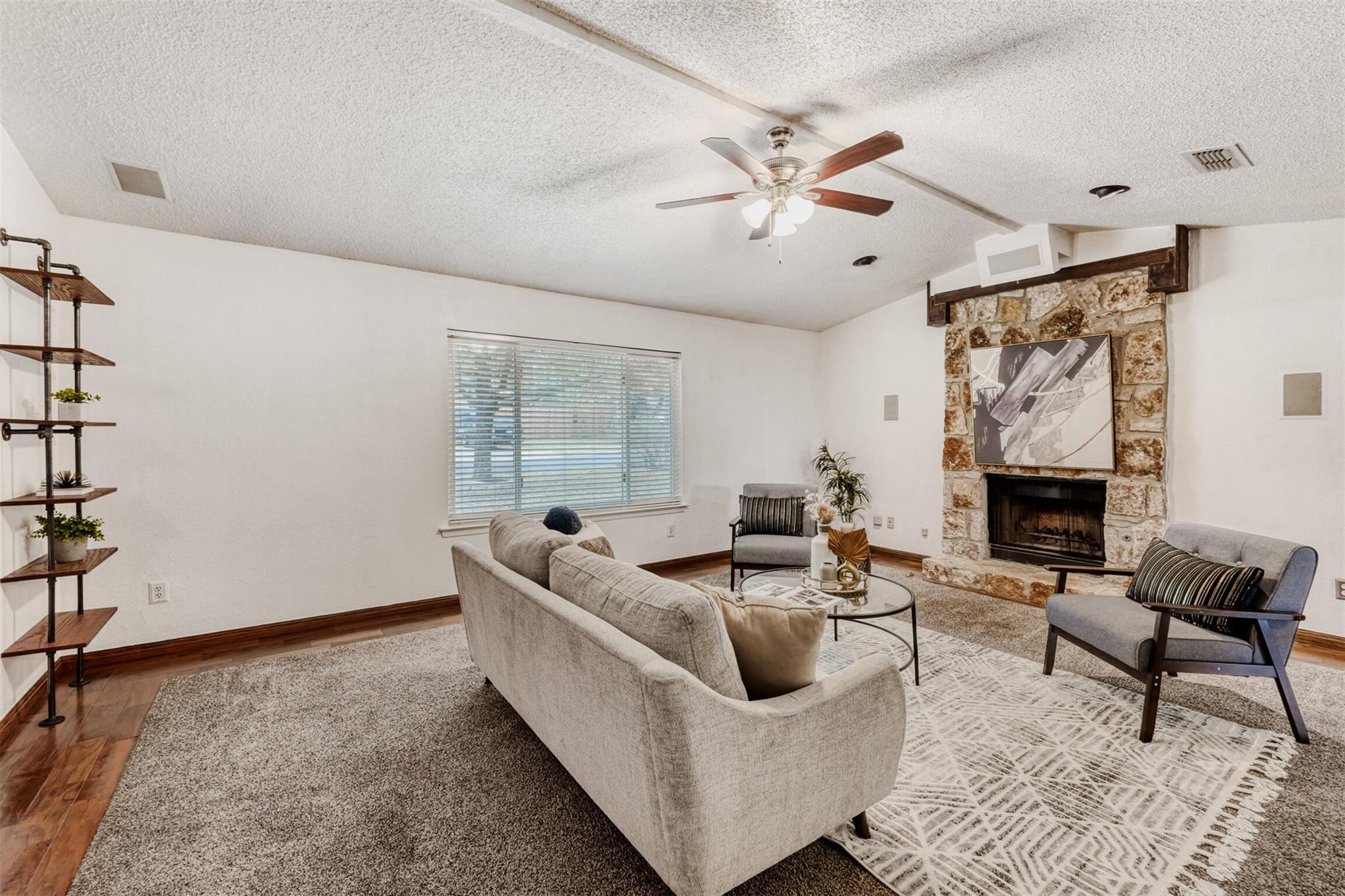 9021 Texas Sun Dr, Austin, TX 78748