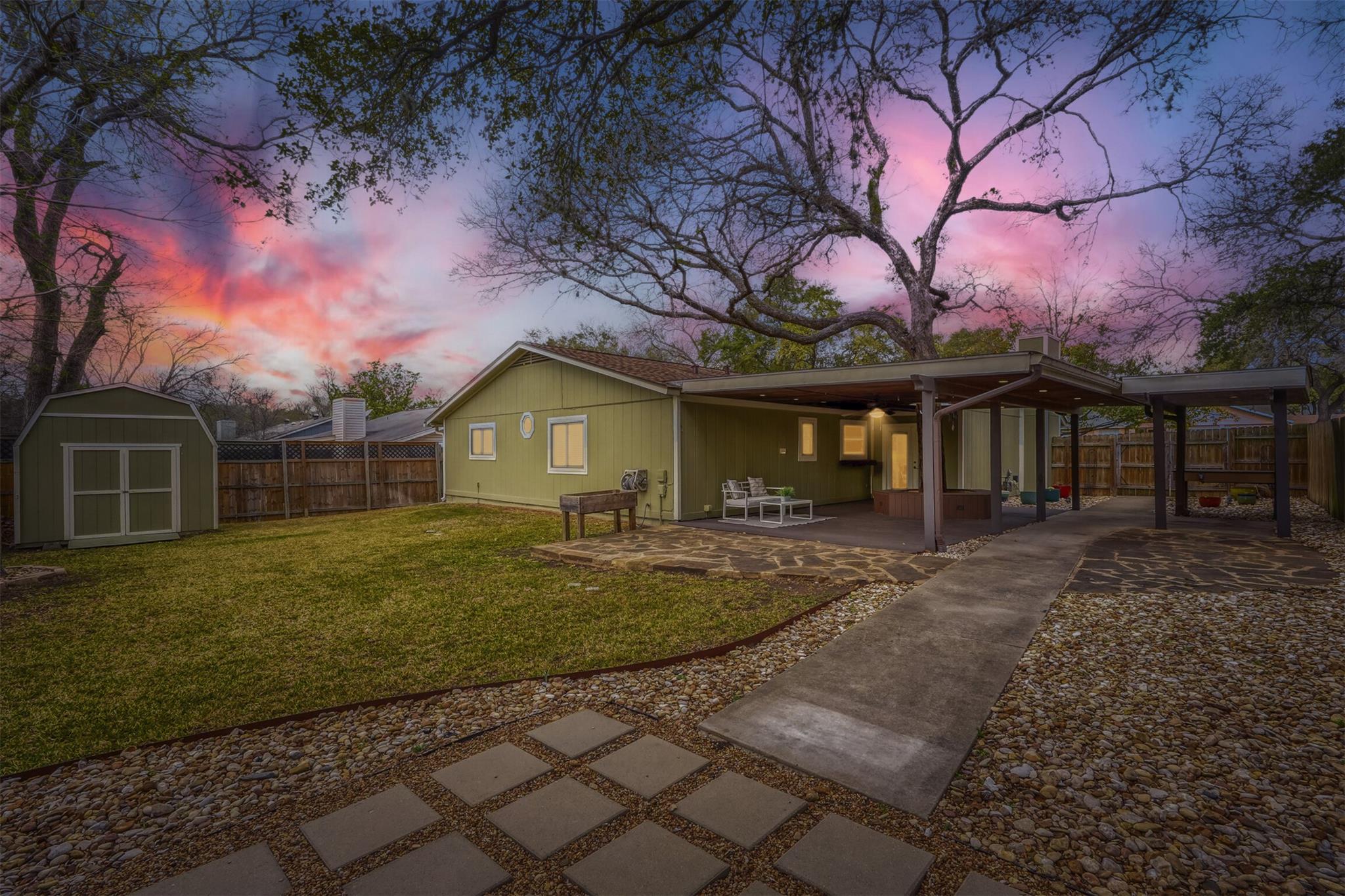 9021 Texas Sun Dr, Austin, TX 78748