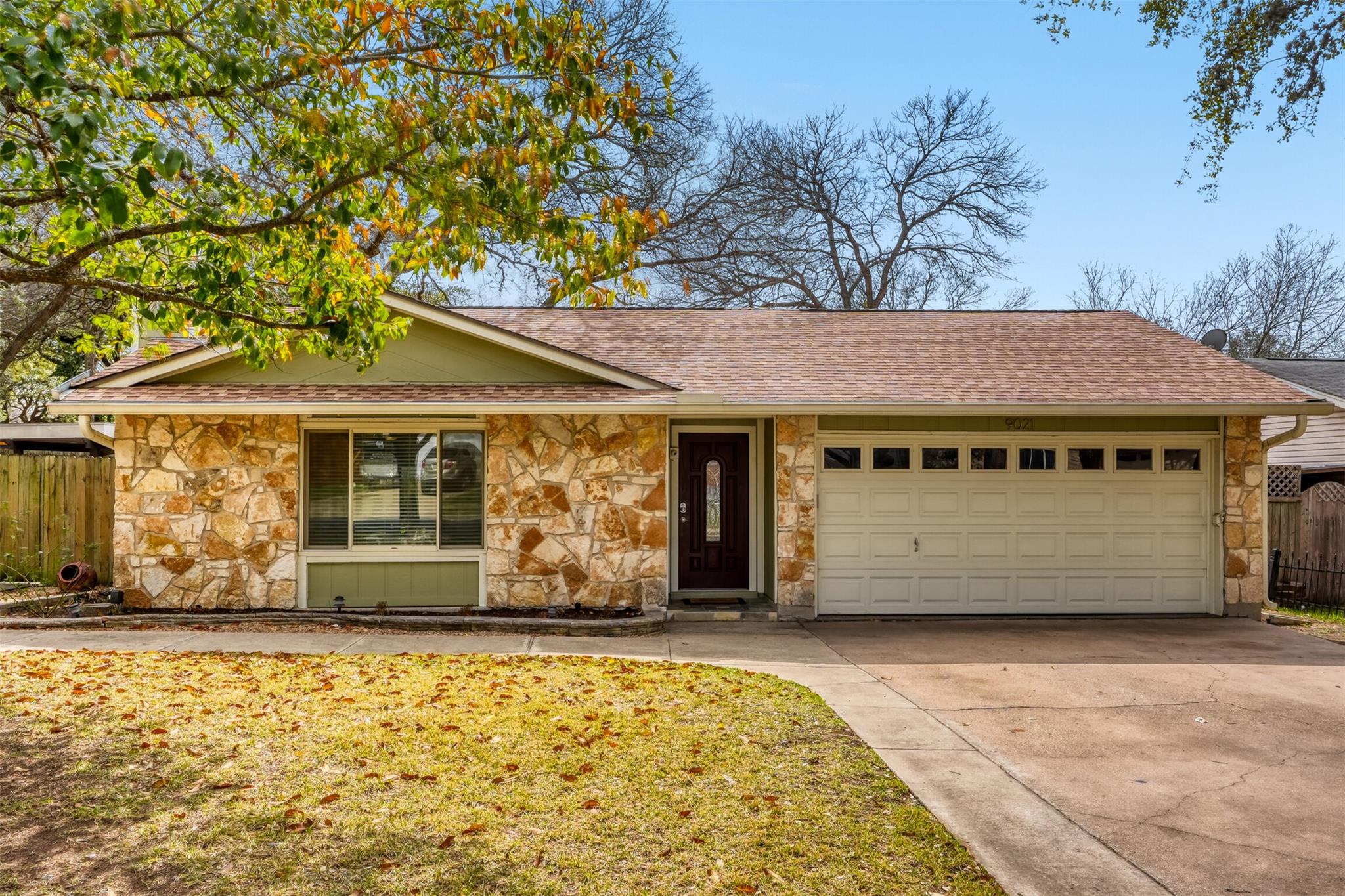 9021 Texas Sun Dr, Austin, TX 78748