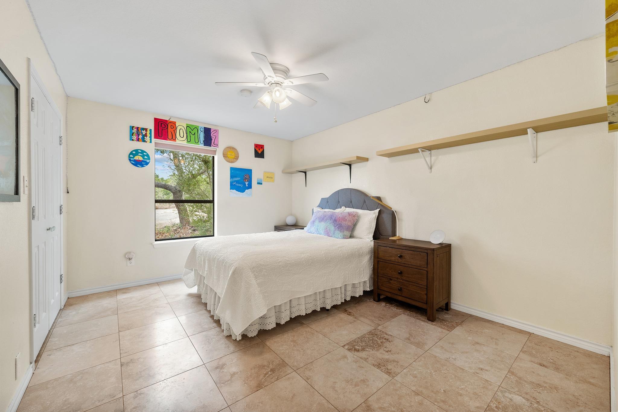 525 Hays Country Acres Rd, Dripping Springs, TX 78620