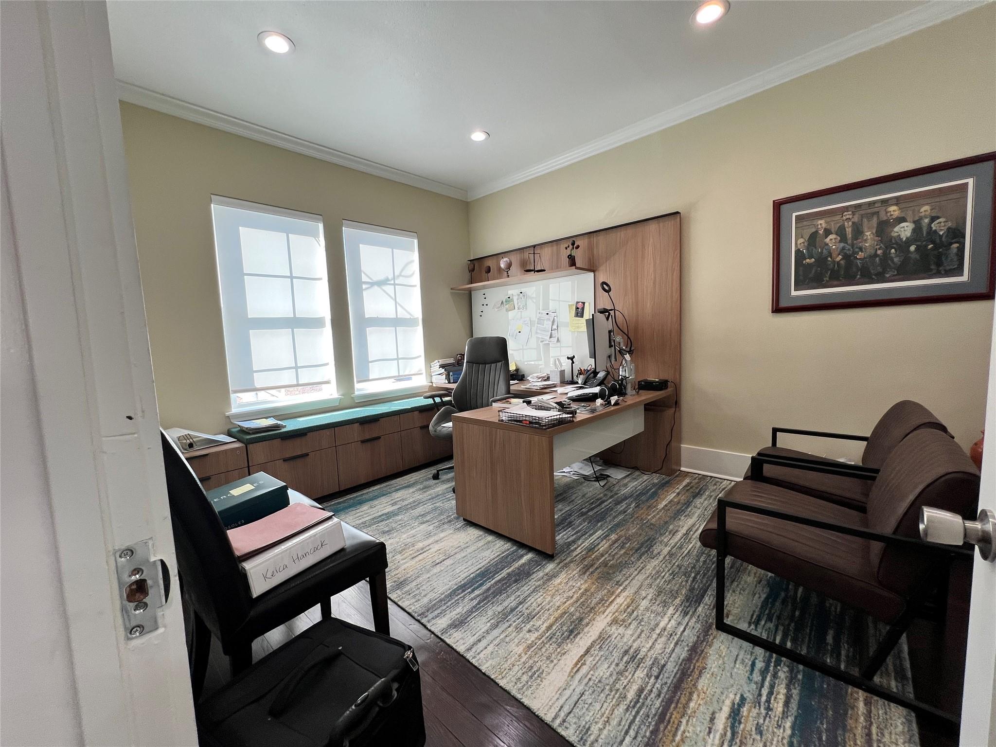 409 W Center St, Kyle, TX 78640