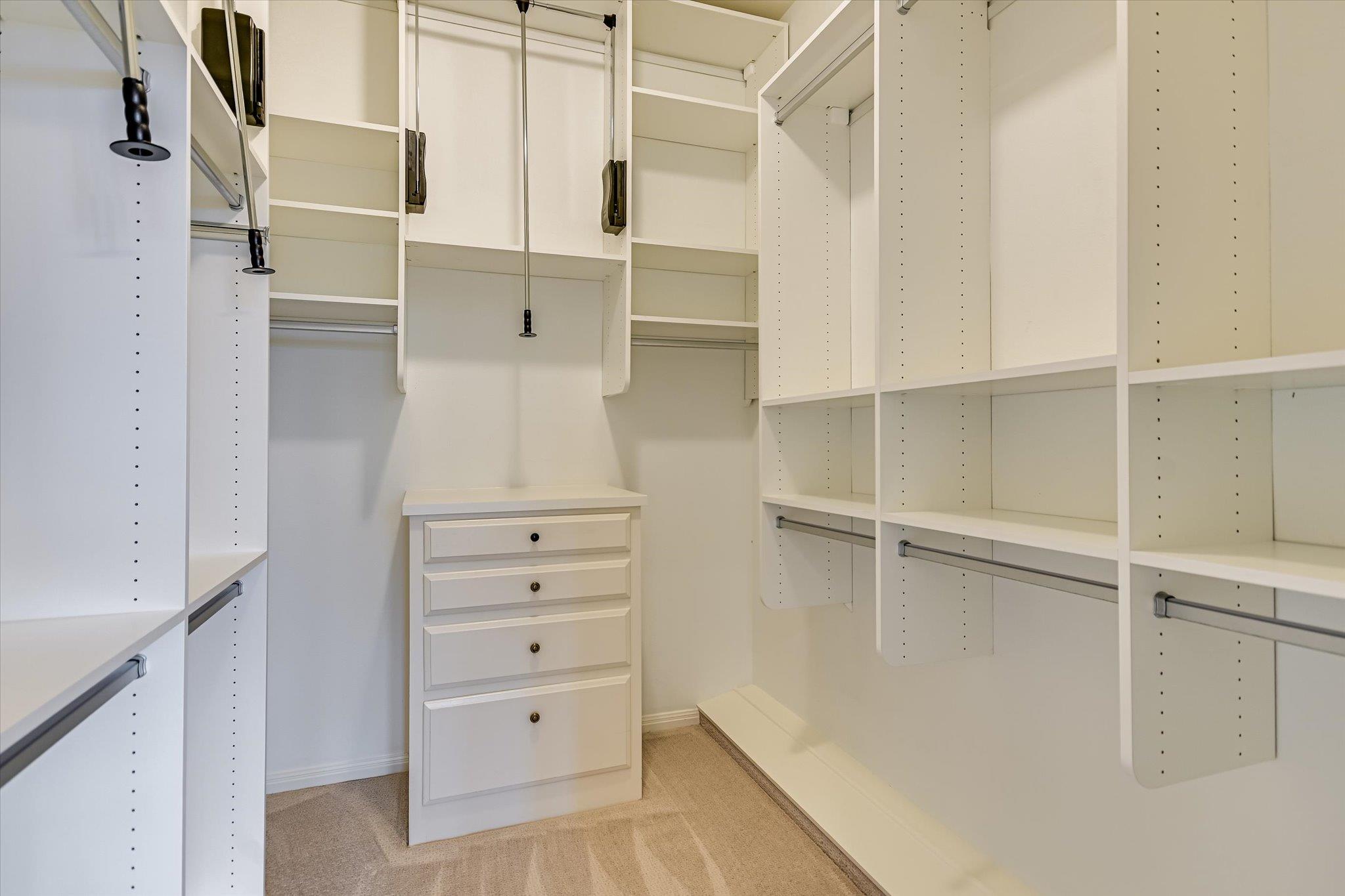 4708 Lookout Mountain Cv, Austin, TX 78731