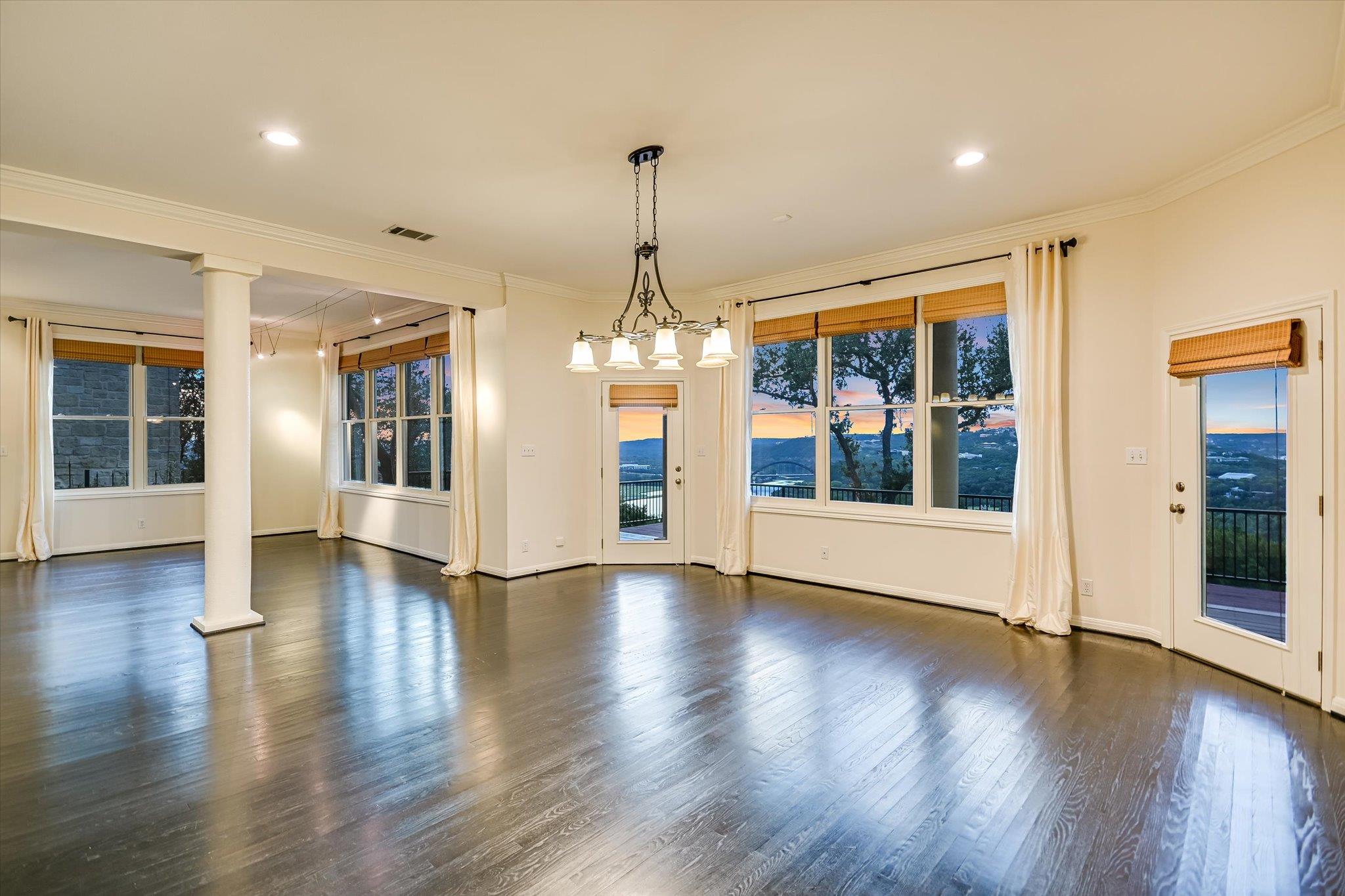 4708 Lookout Mountain Cv, Austin, TX 78731