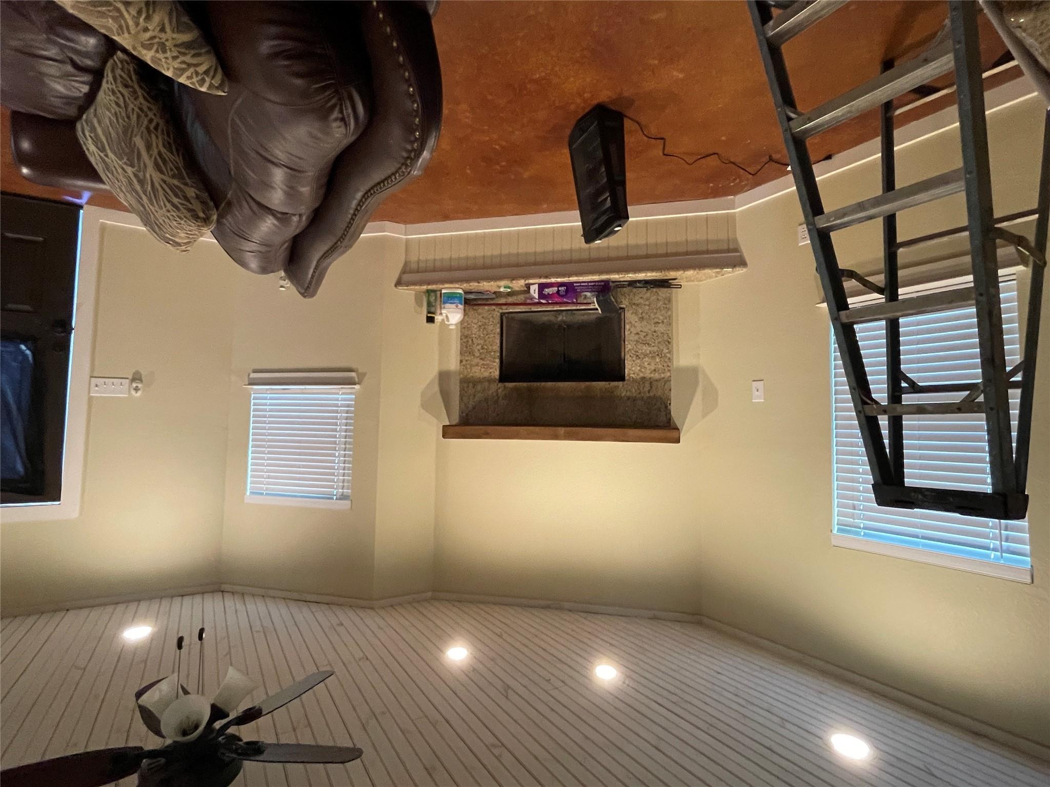 278 Winfield Thicket Rd, Bastrop, TX 78602