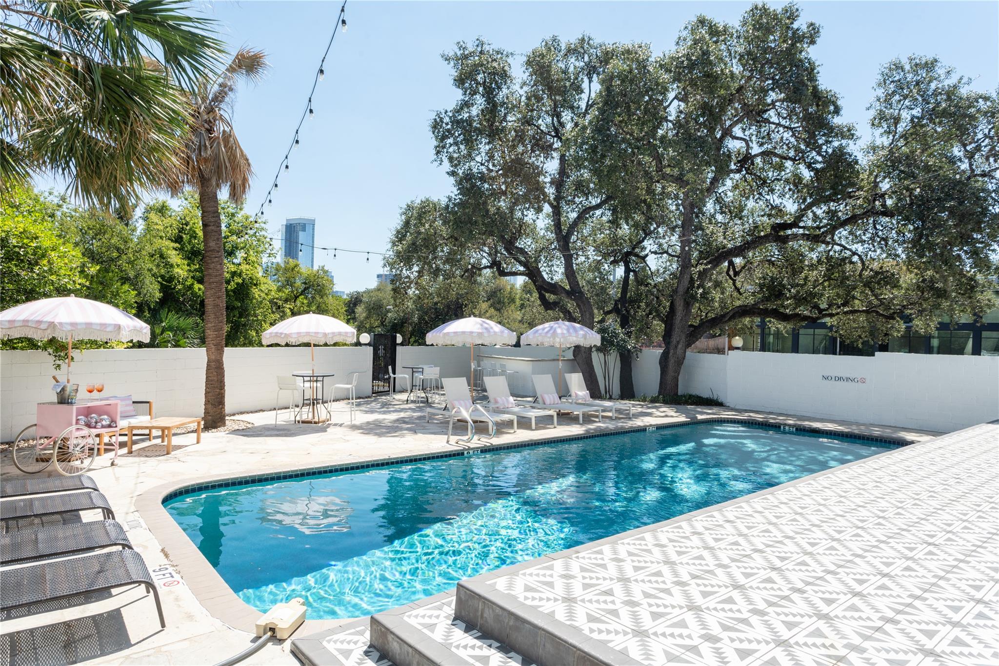 1200 Enfield Rd # 205, Austin, TX 78703