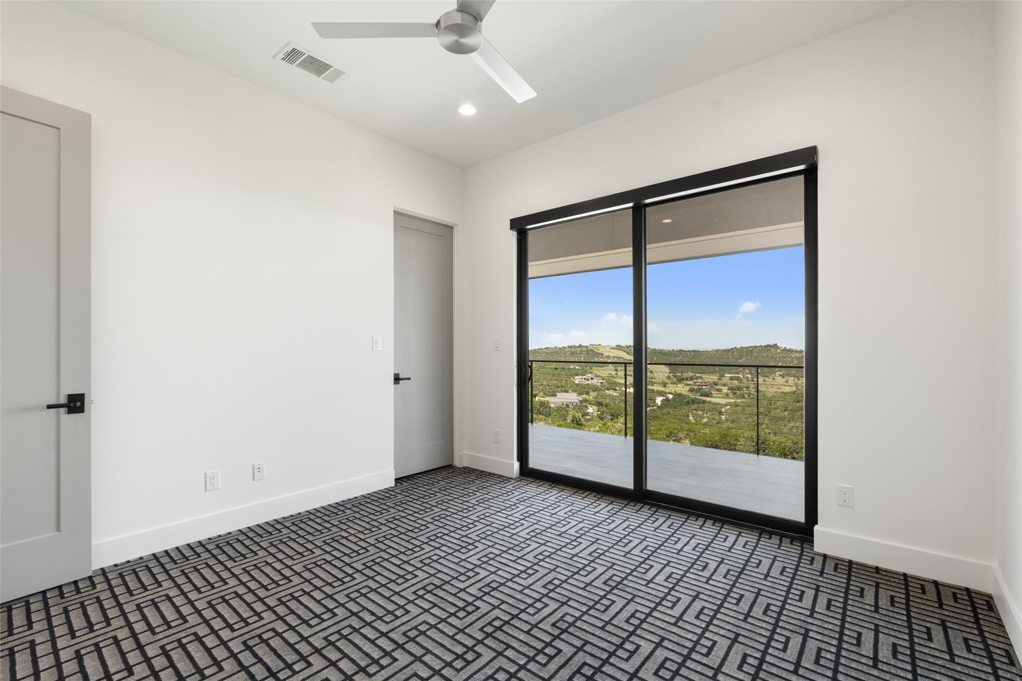 416 Julieanne Cv, Dripping Springs, TX 78620