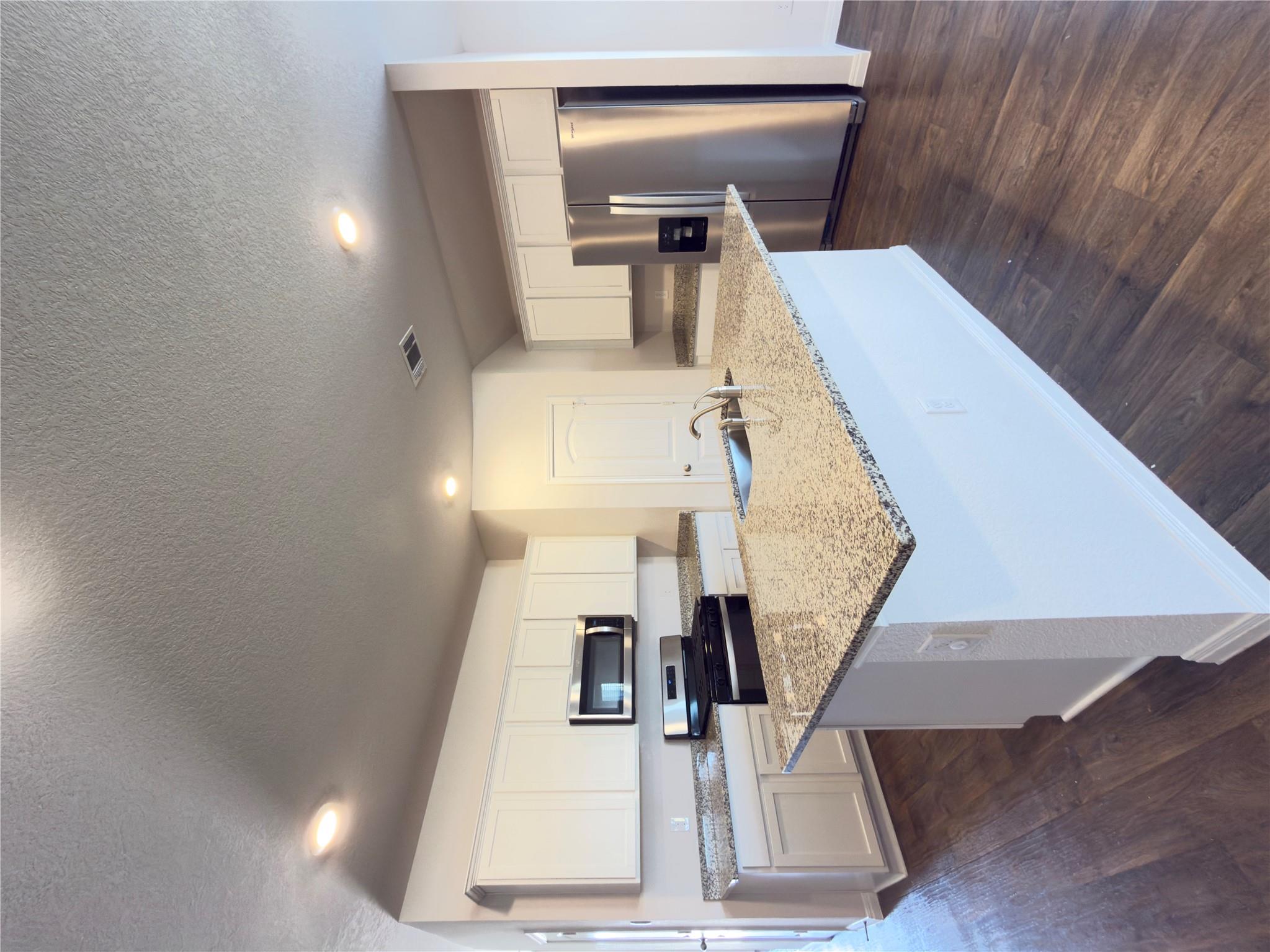 282 Texas Palmetto Cir, Kyle, TX 78640