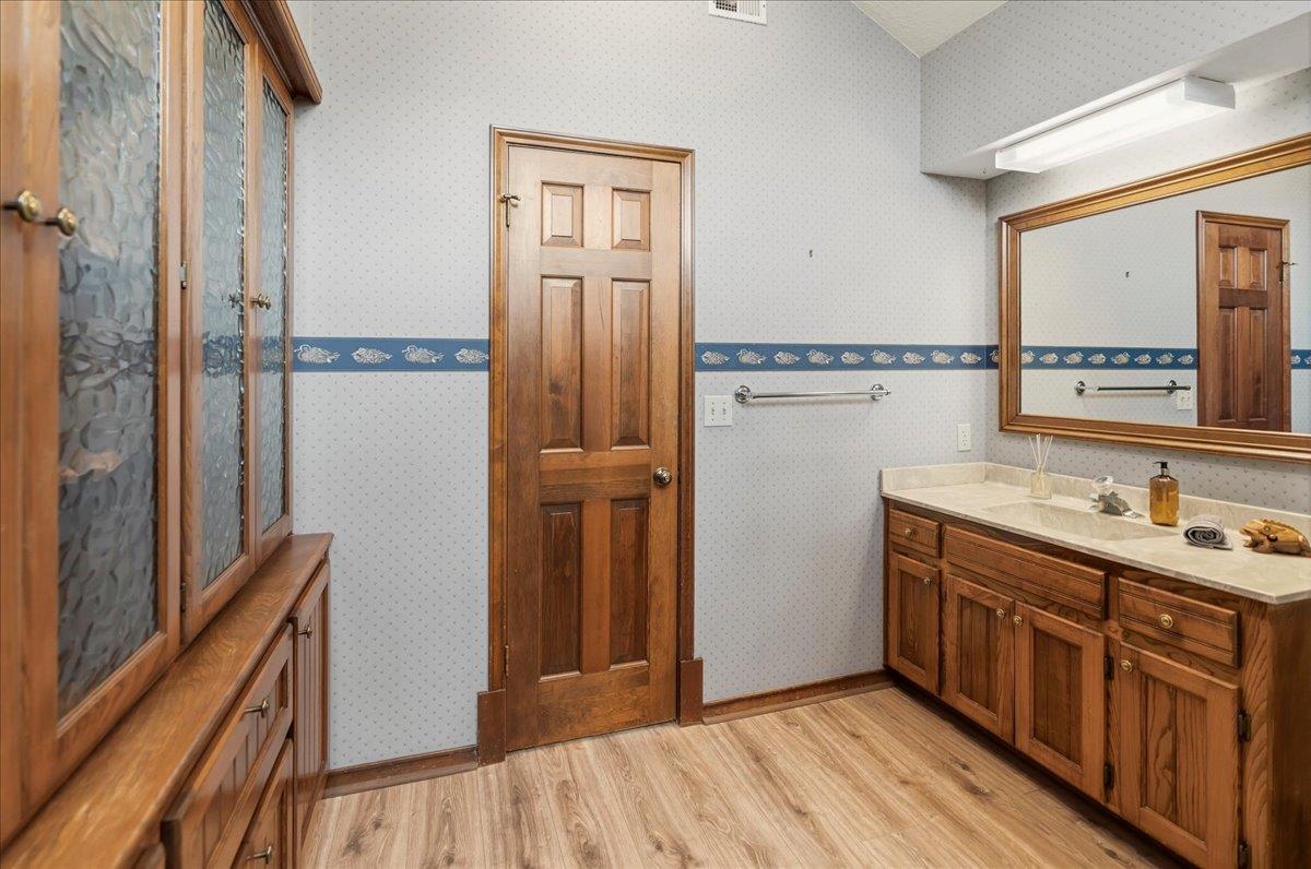 2400 Flite Acres Rd, Wimberley, TX 78676