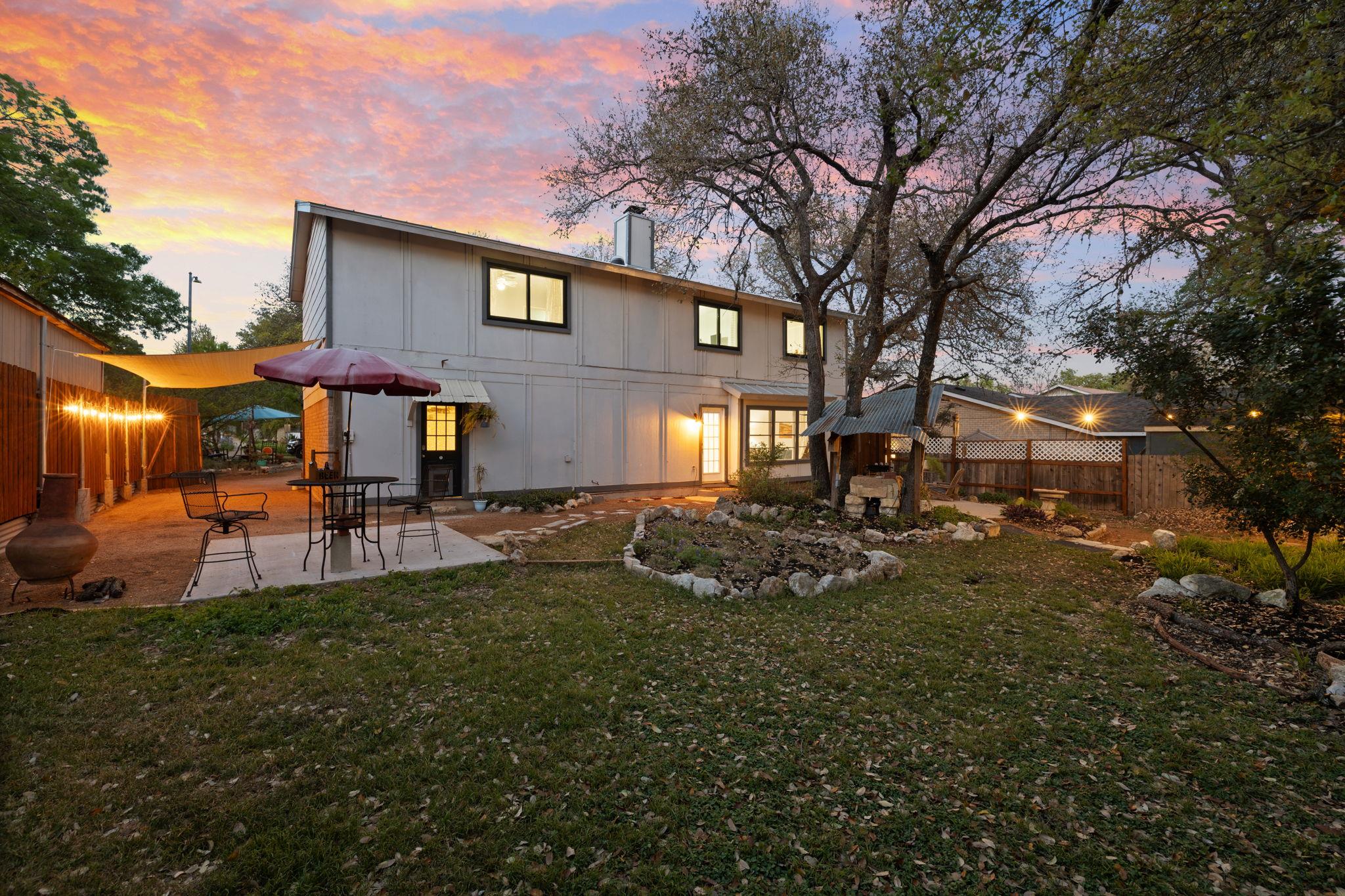 2715 Harleyhill Dr, Austin, TX 78745