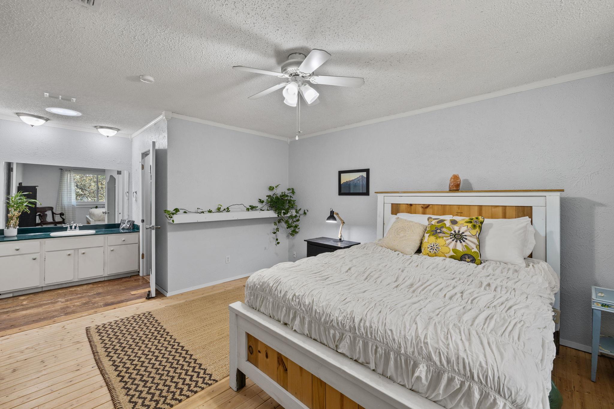 2715 Harleyhill Dr, Austin, TX 78745