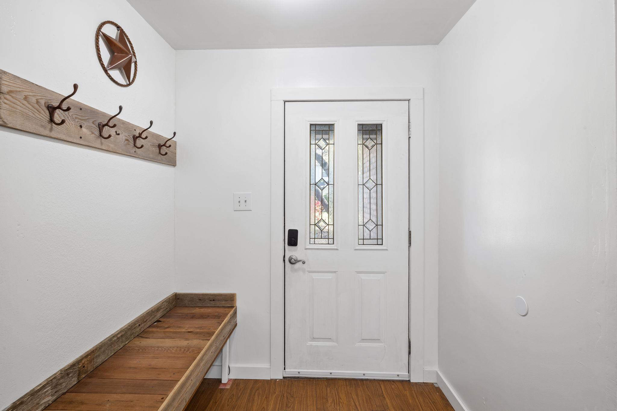 2715 Harleyhill Dr, Austin, TX 78745