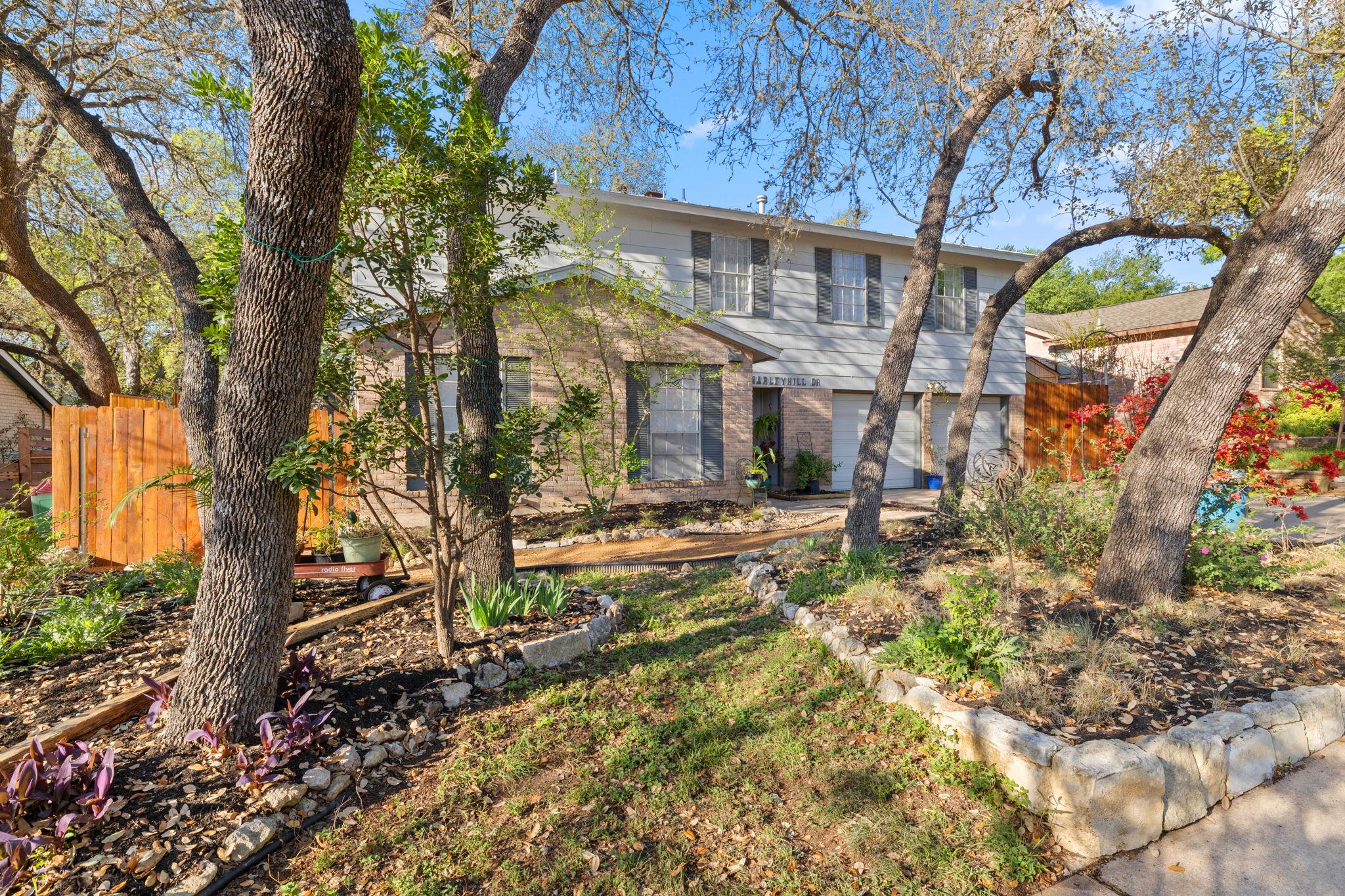 2715 Harleyhill Dr, Austin, TX 78745