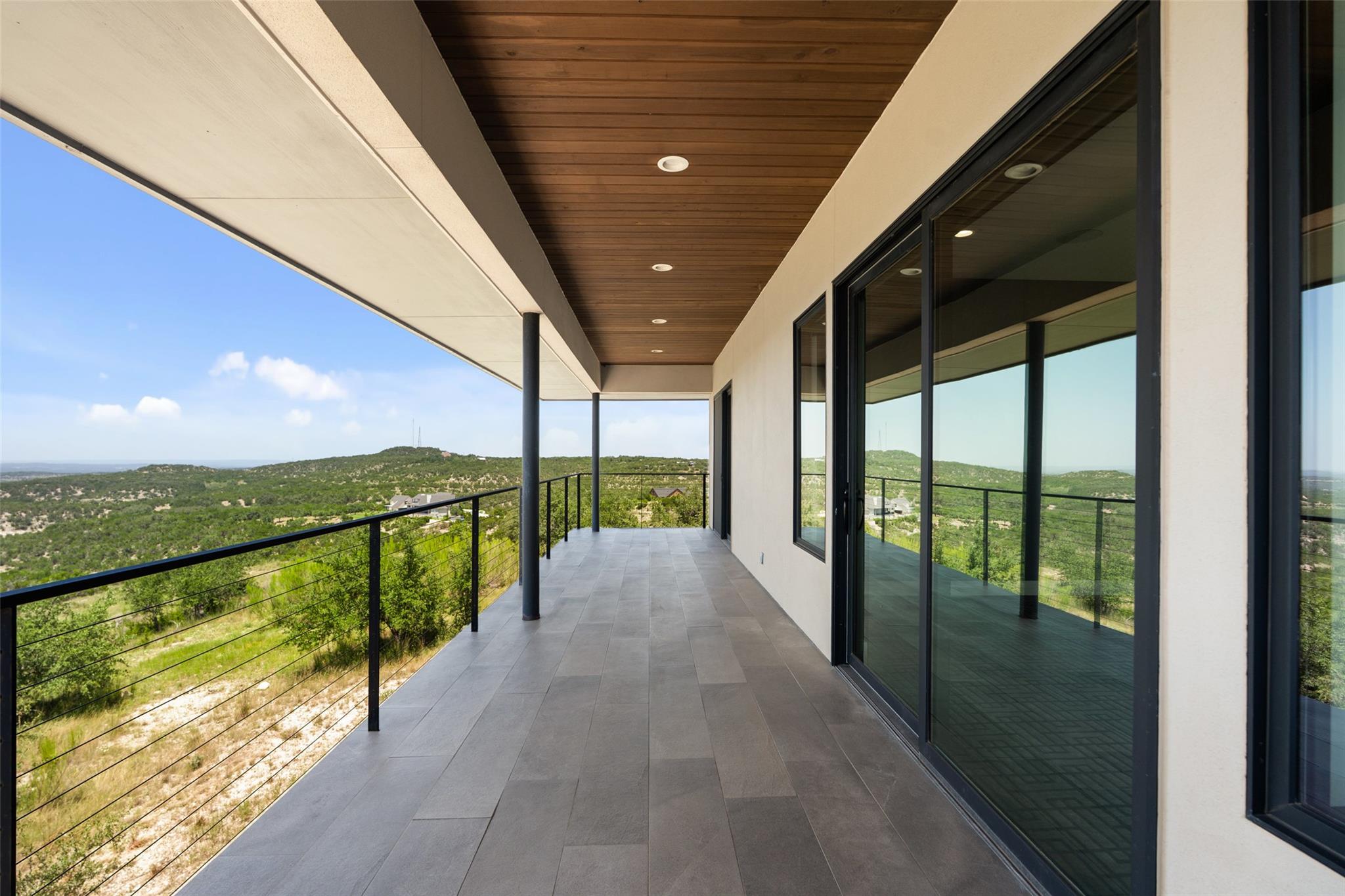 416 Julieanne Cv, Dripping Springs, TX 78620