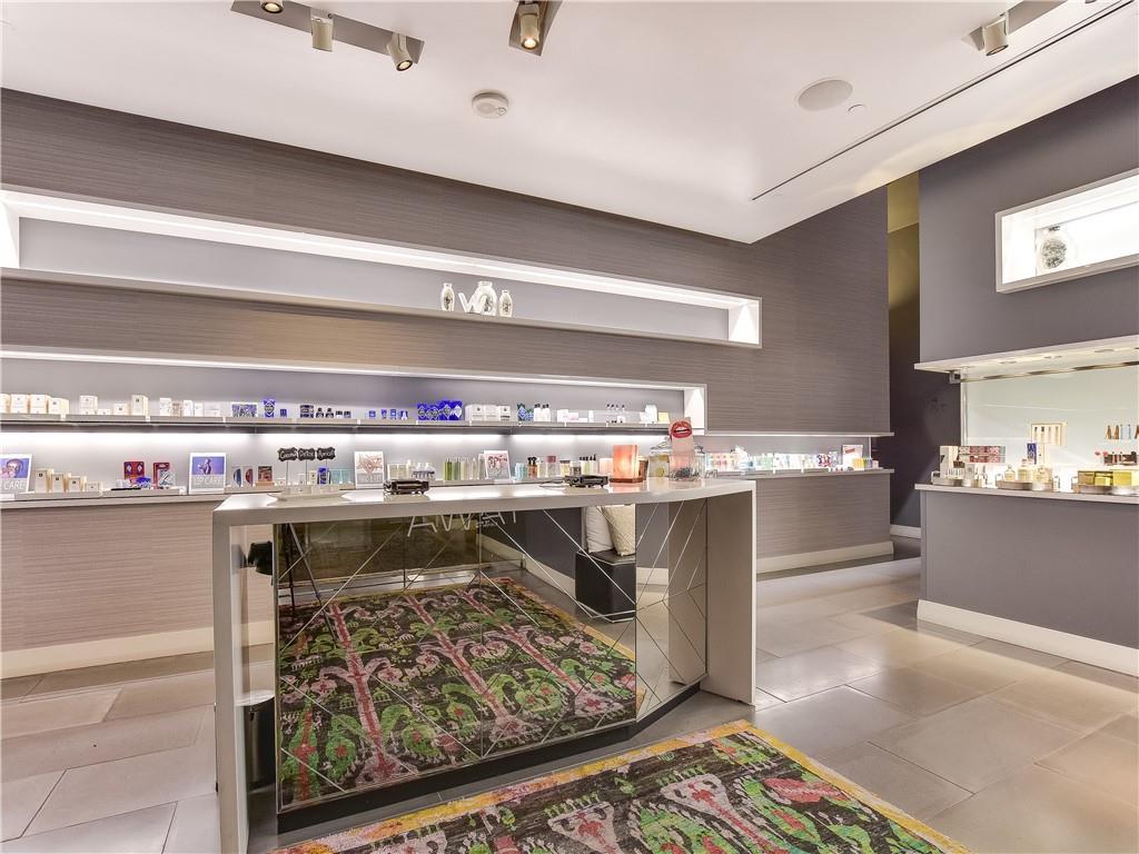 210 Lavaca St # 2505, Austin, TX 78701