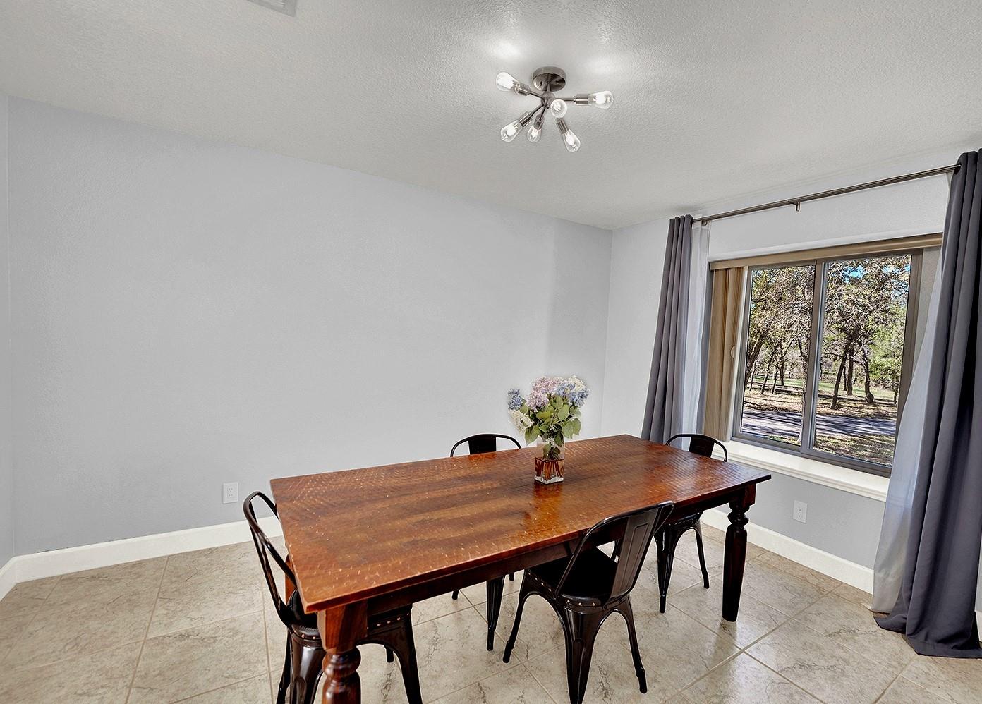 228 Deertrail Dr, San Marcos, TX 78666