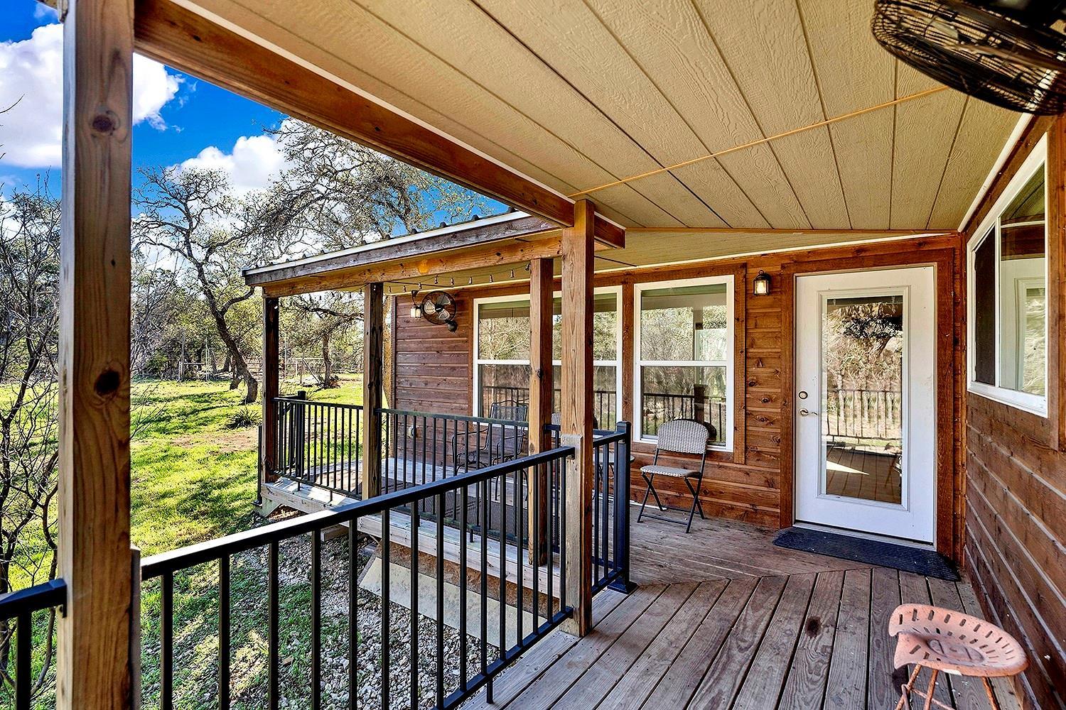 228 Deertrail Dr, San Marcos, TX 78666