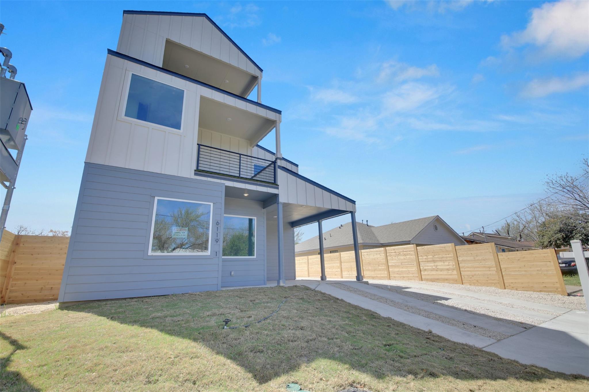 6119 Atwood St # 1, Austin, TX 78741