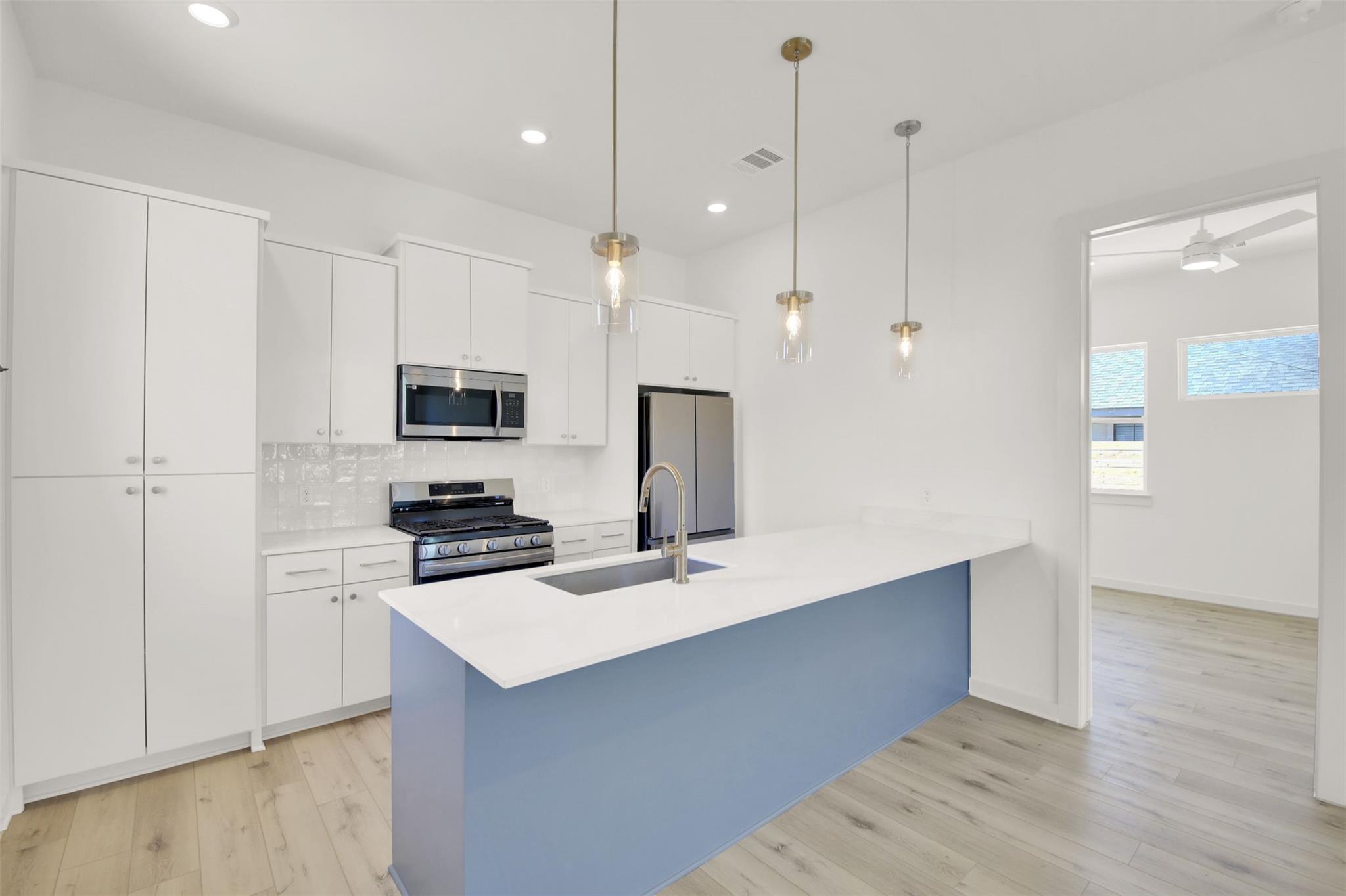 6119 Atwood St # 1, Austin, TX 78741