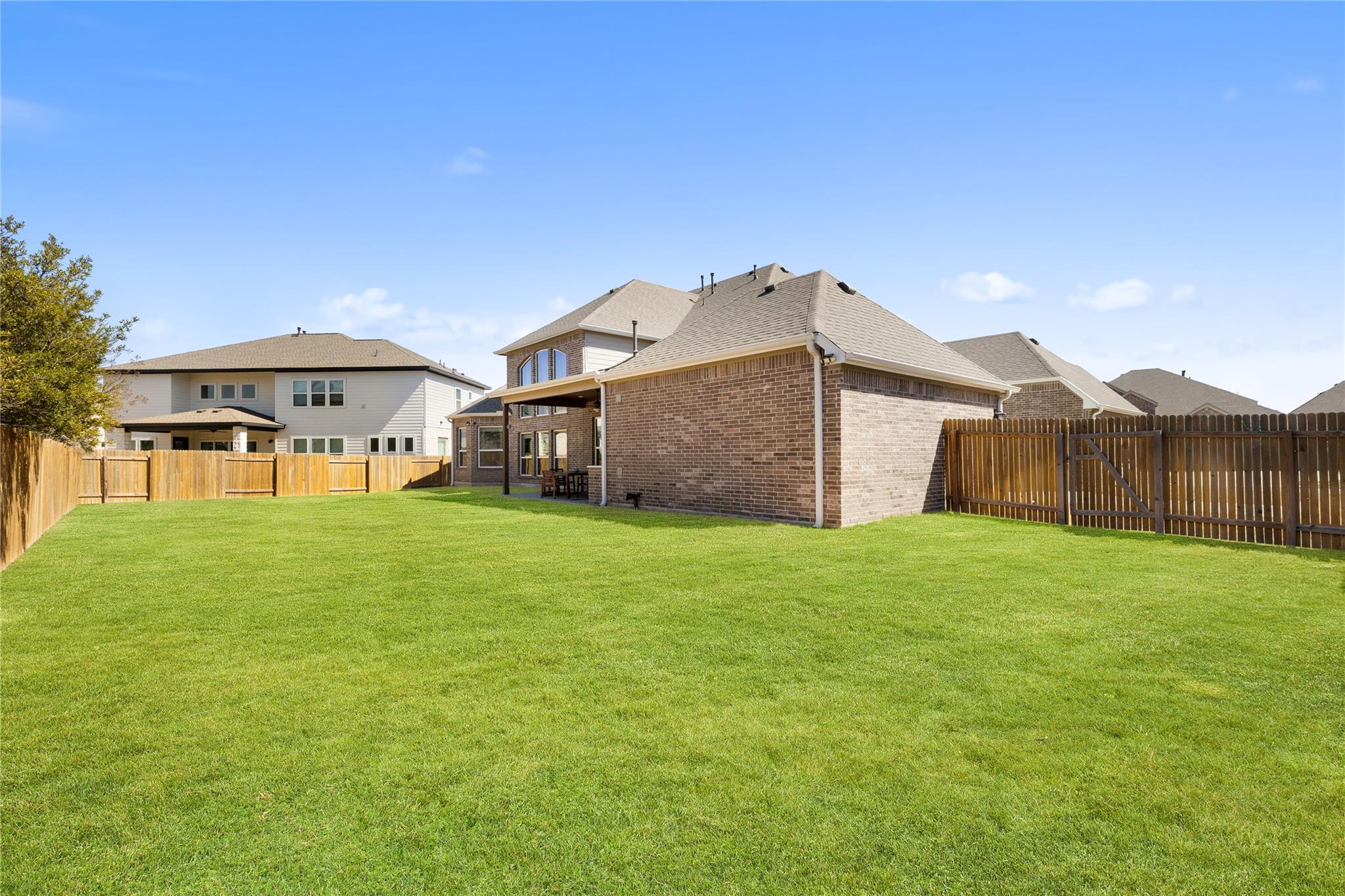 20808 Pinewalk Dr, Pflugerville, TX 78660