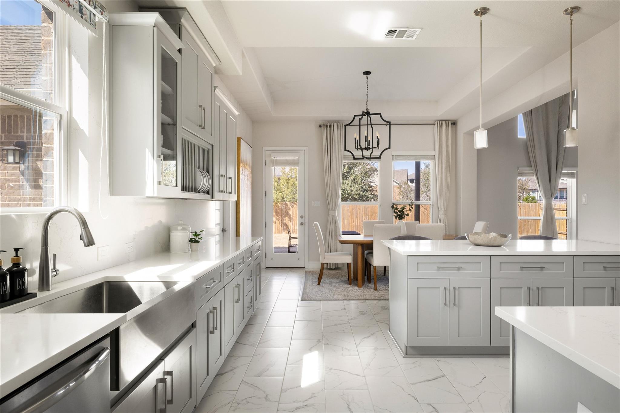 20808 Pinewalk Dr, Pflugerville, TX 78660