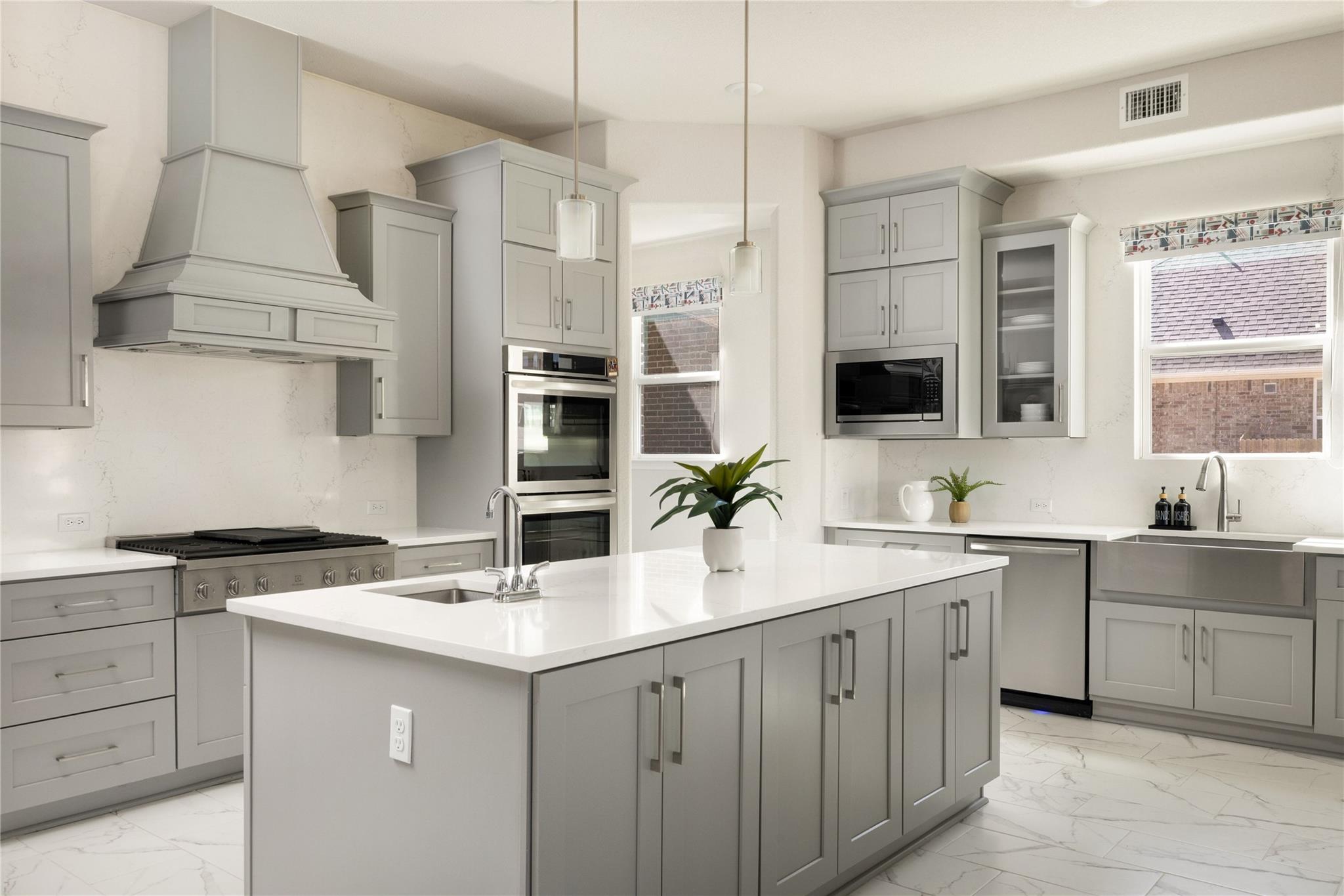 20808 Pinewalk Dr, Pflugerville, TX 78660