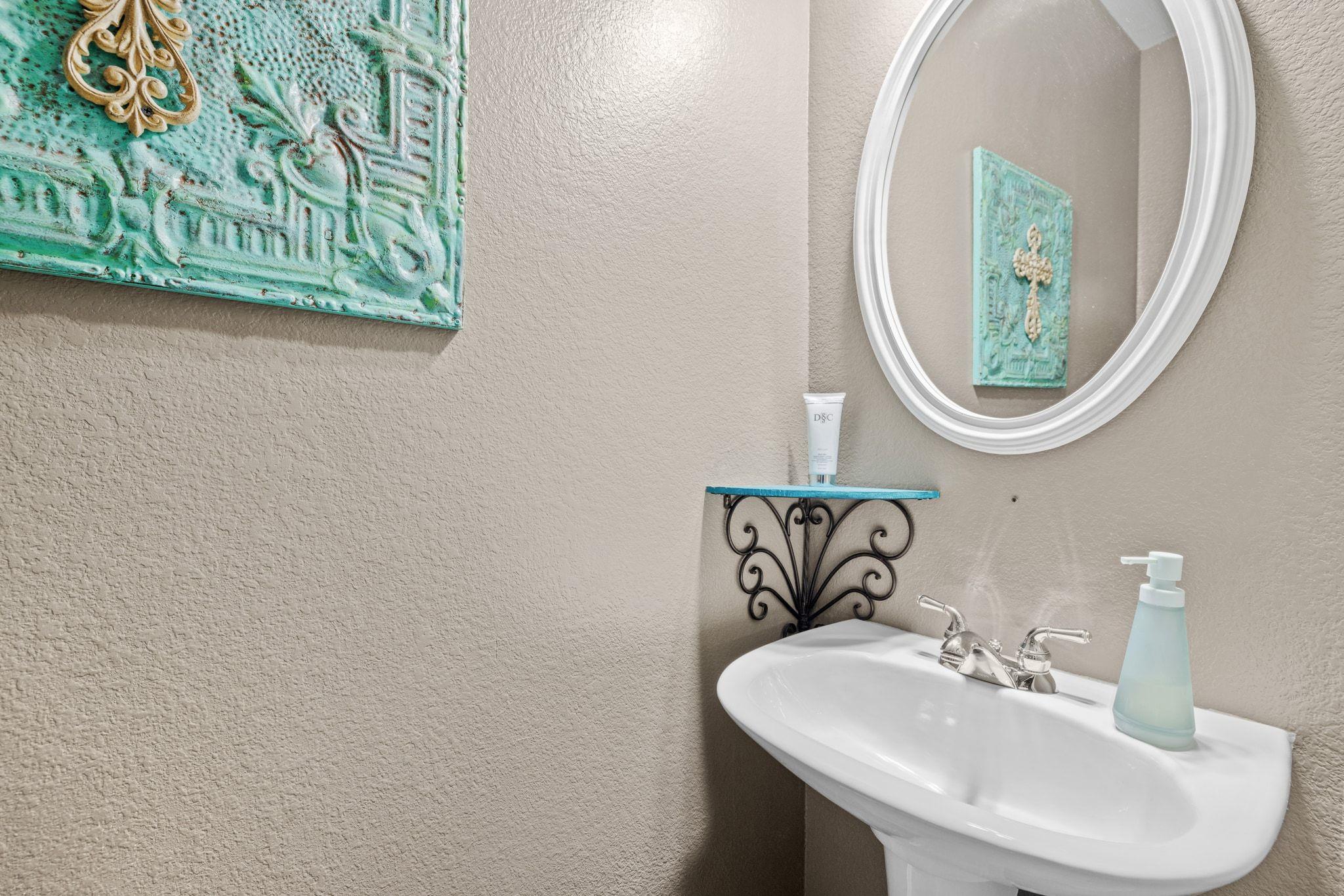 1114 Calistoga Dr, Leander, TX 78641