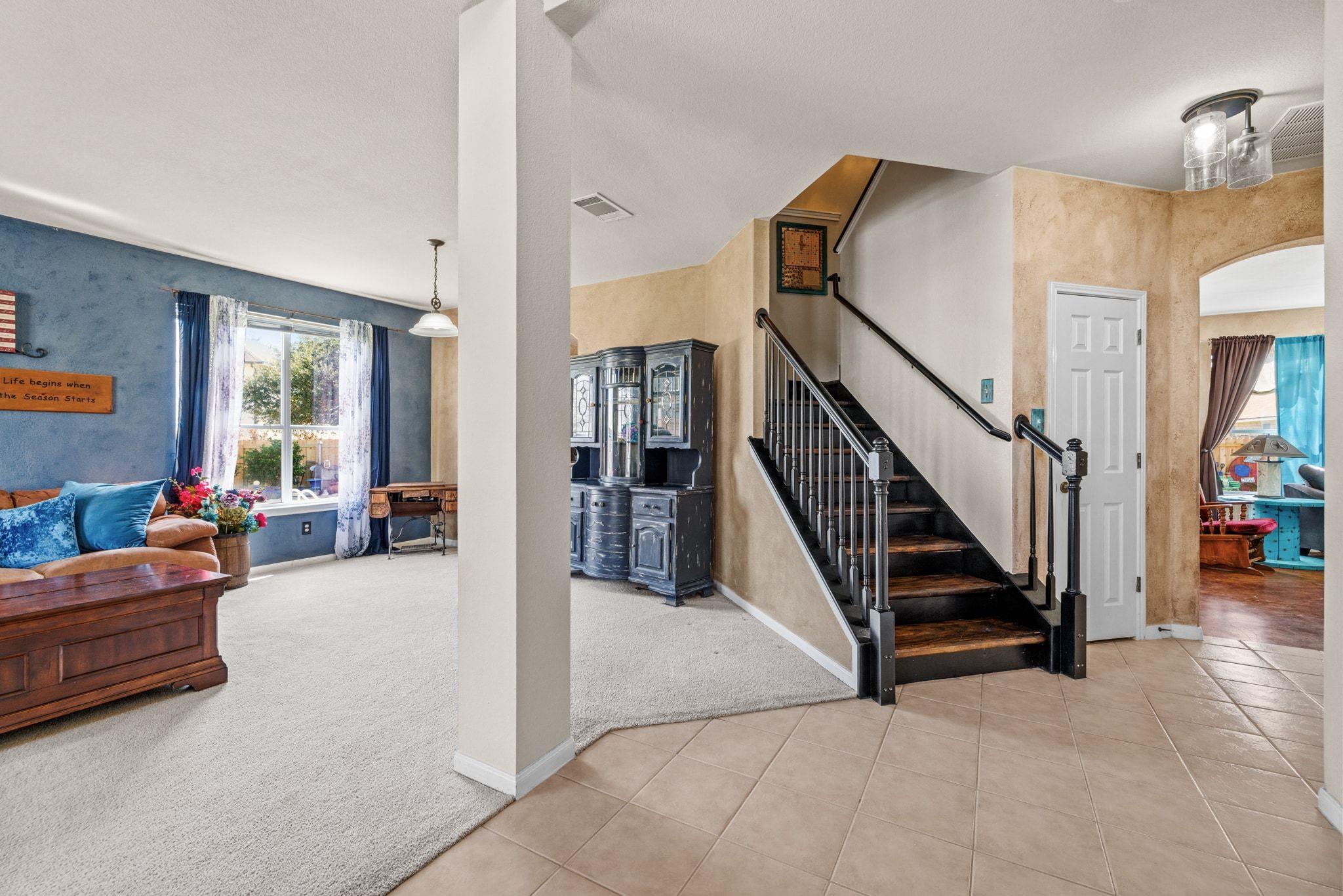 1114 Calistoga Dr, Leander, TX 78641